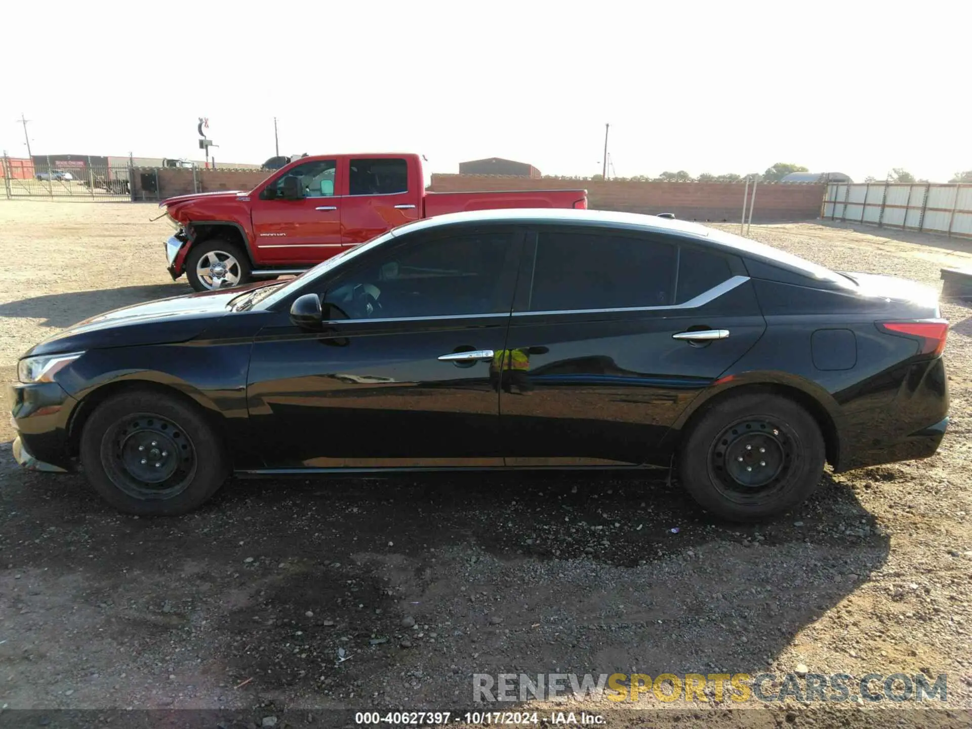 14 fotografías del automóvil dañado 1N4BL4BV4KC229885 NISSAN ALTIMA 2019