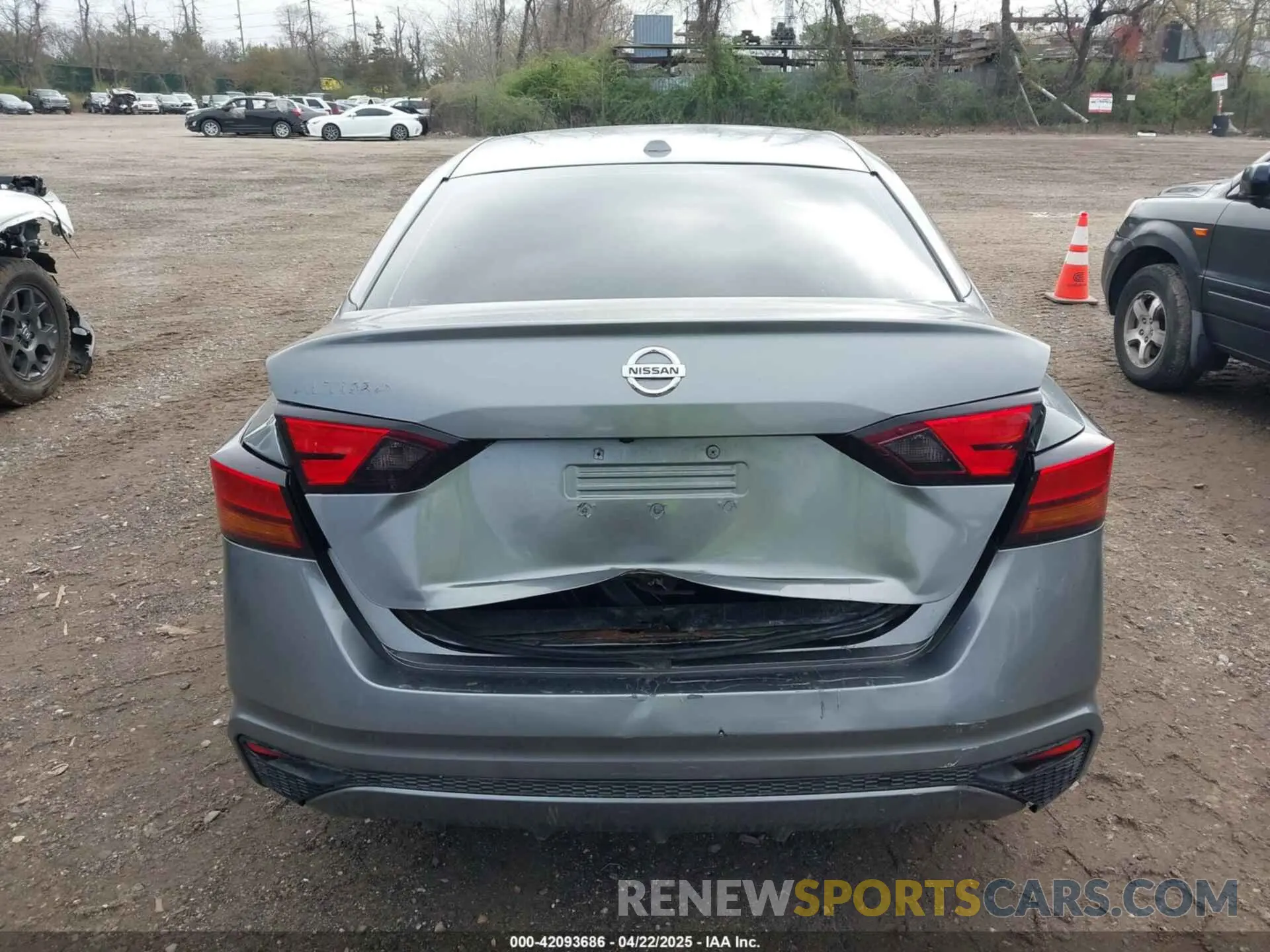 15 fotografías del automóvil dañado 1N4BL4BV4KC242698 NISSAN ALTIMA 2019