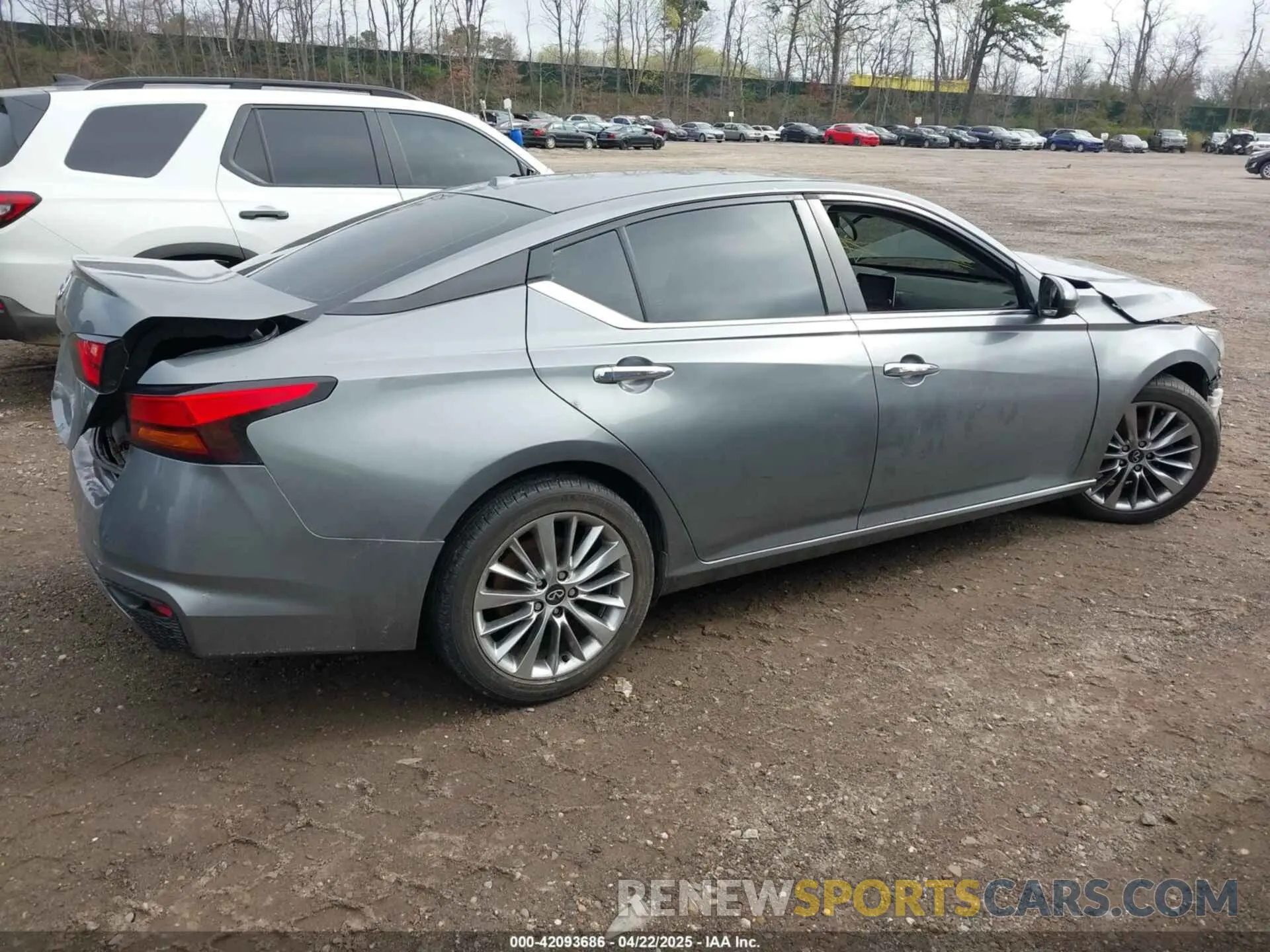 4 fotografías del automóvil dañado 1N4BL4BV4KC242698 NISSAN ALTIMA 2019