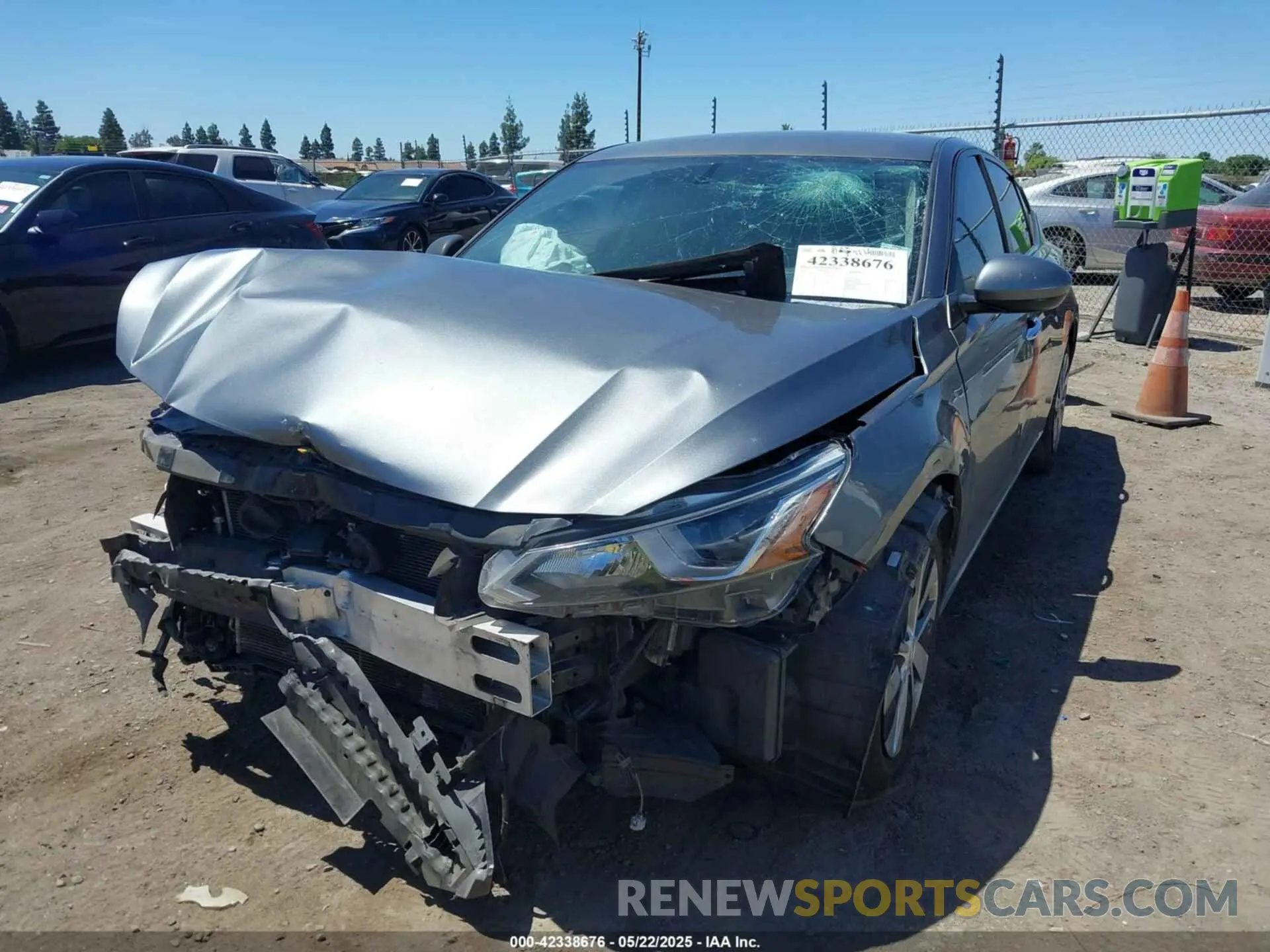 2 fotografías del automóvil dañado 1N4BL4BV4KC249442 NISSAN ALTIMA 2019