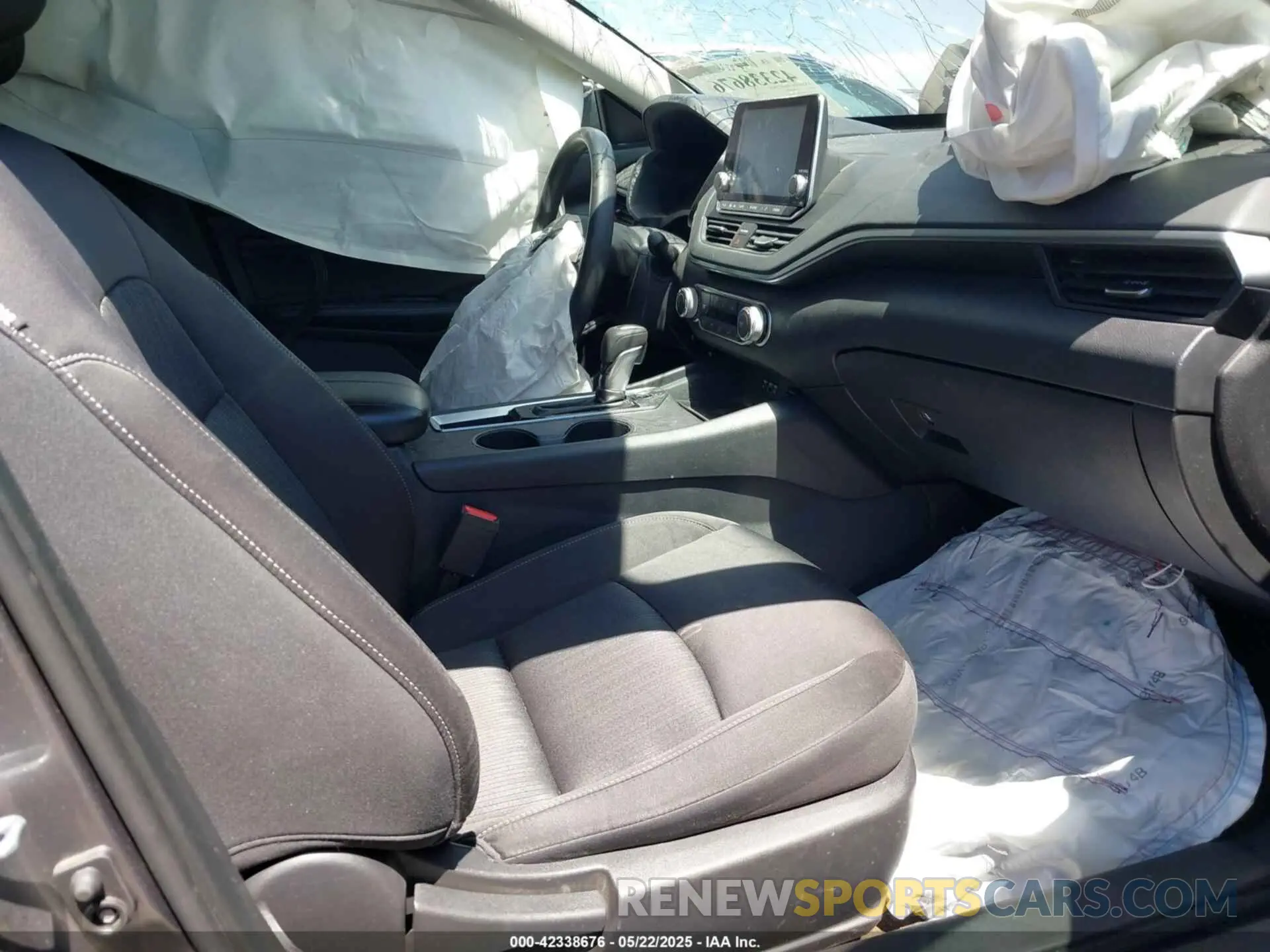5 fotografías del automóvil dañado 1N4BL4BV4KC249442 NISSAN ALTIMA 2019