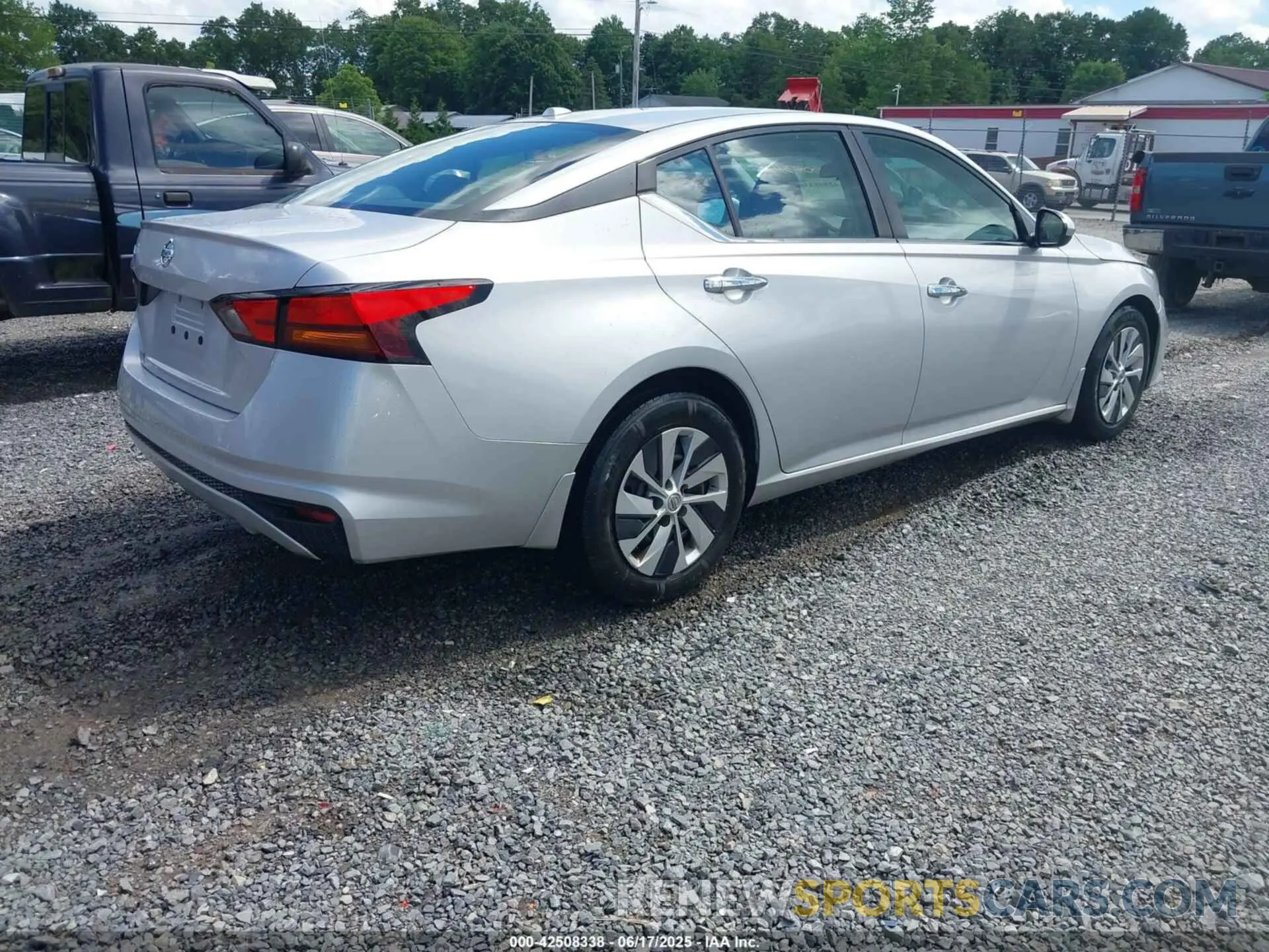 4 fotografías del automóvil dañado 1N4BL4BV4KC250252 NISSAN ALTIMA 2019