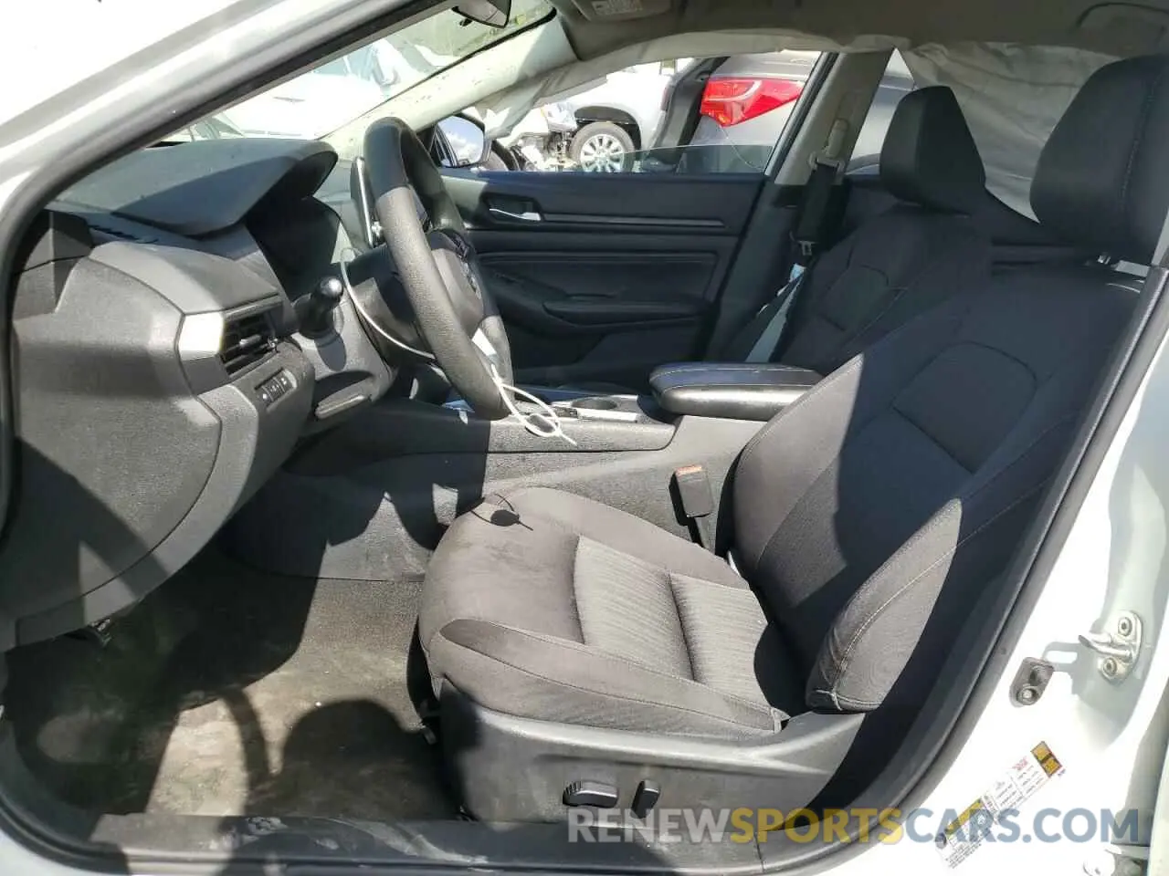 7 fotografías del automóvil dañado 1N4BL4BV4KC252146 NISSAN ALTIMA 2019