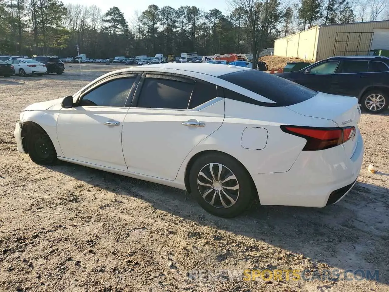 2 fotografías del automóvil dañado 1N4BL4BV4KC258030 NISSAN ALTIMA 2019