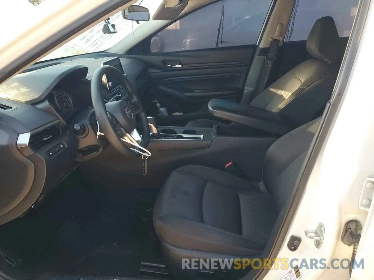 7 fotografías del automóvil dañado 1N4BL4BV4KC258030 NISSAN ALTIMA 2019