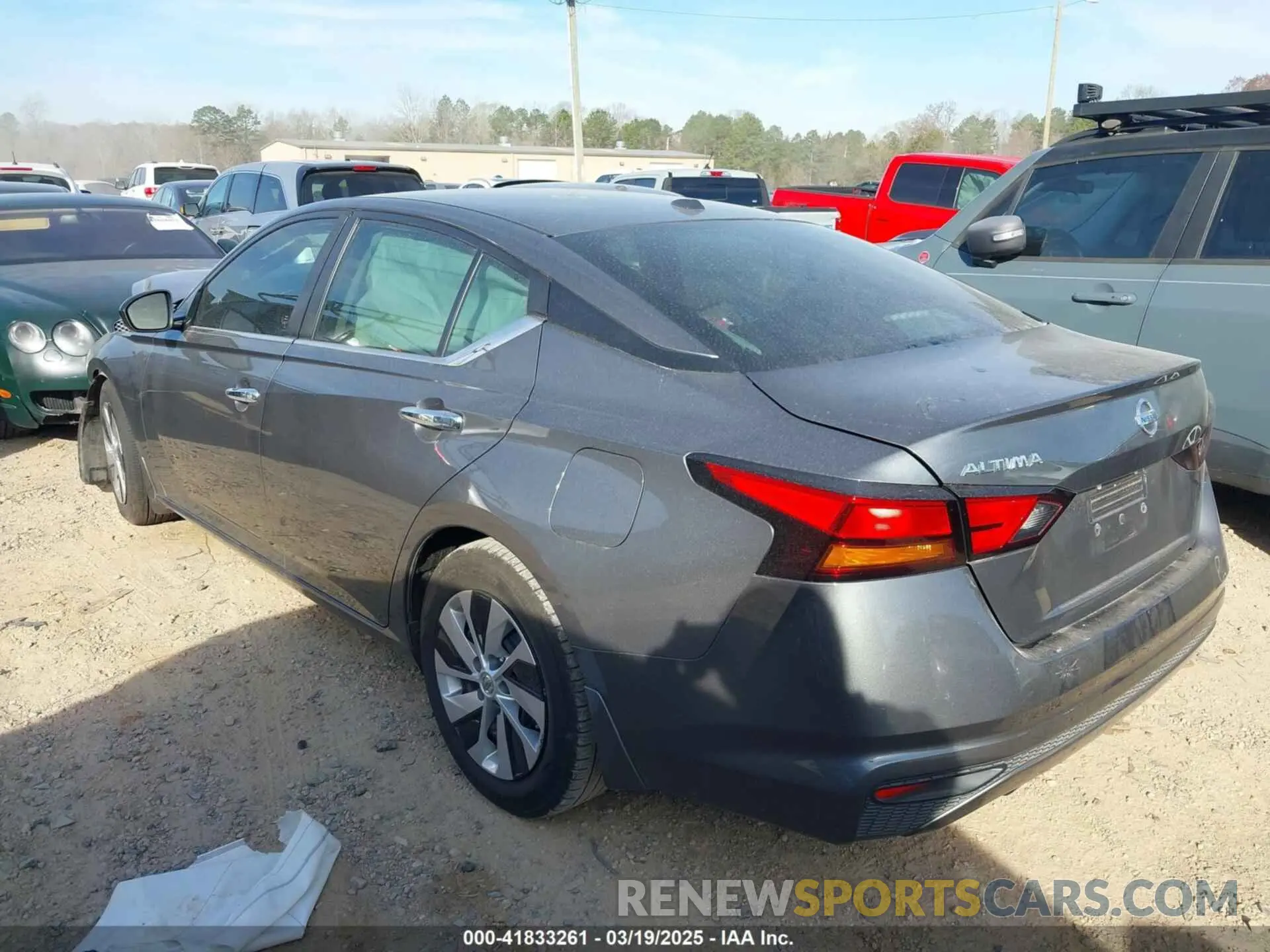 3 fotografías del automóvil dañado 1N4BL4BV5KC109979 NISSAN ALTIMA 2019