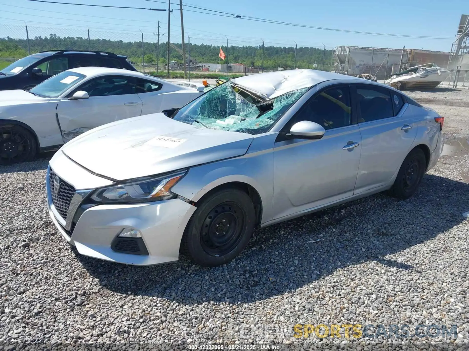 2 fotografías del automóvil dañado 1N4BL4BV5KC246114 NISSAN ALTIMA 2019