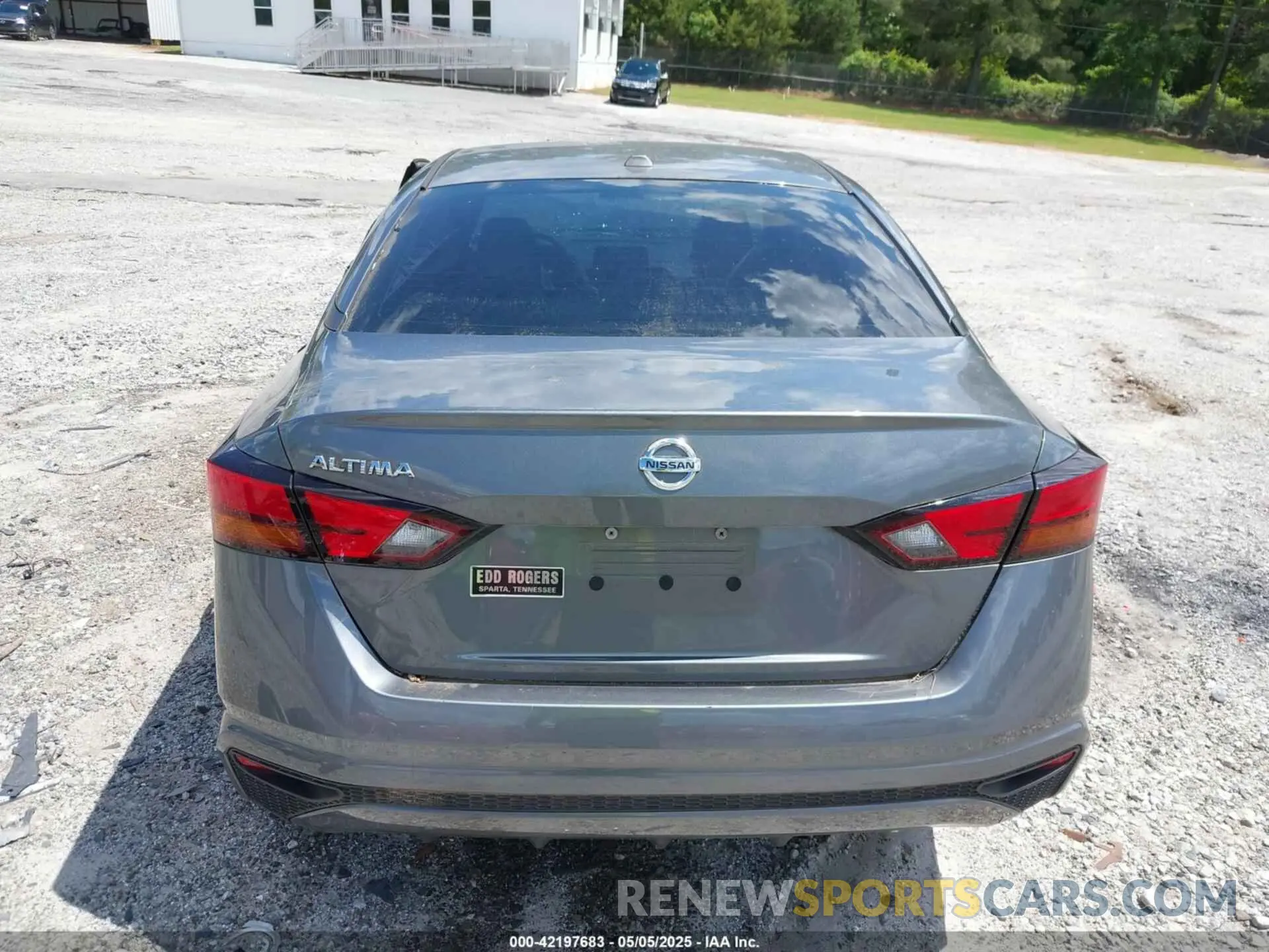 17 fotografías del automóvil dañado 1N4BL4BV5KC255637 NISSAN ALTIMA 2019