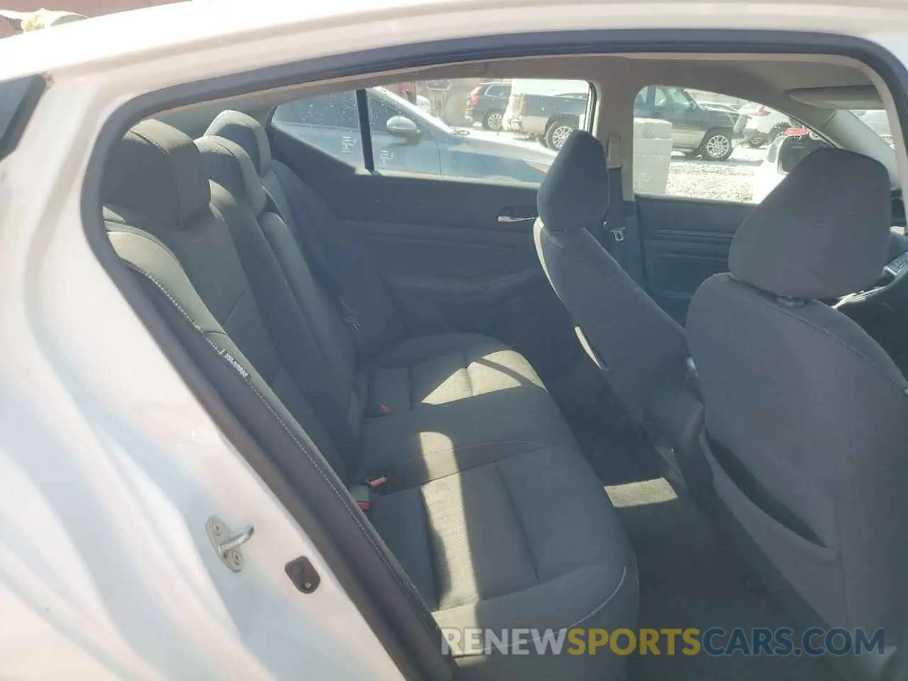 10 fotografías del automóvil dañado 1N4BL4BV6KC165901 NISSAN ALTIMA 2019