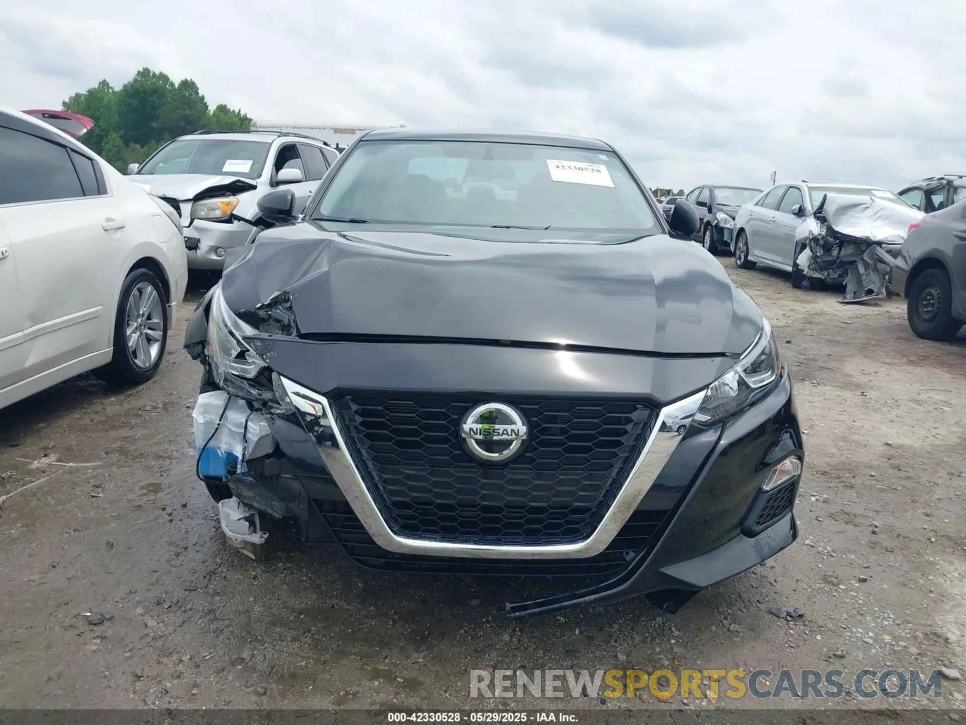 12 fotografías del automóvil dañado 1N4BL4BV6KC172573 NISSAN ALTIMA 2019