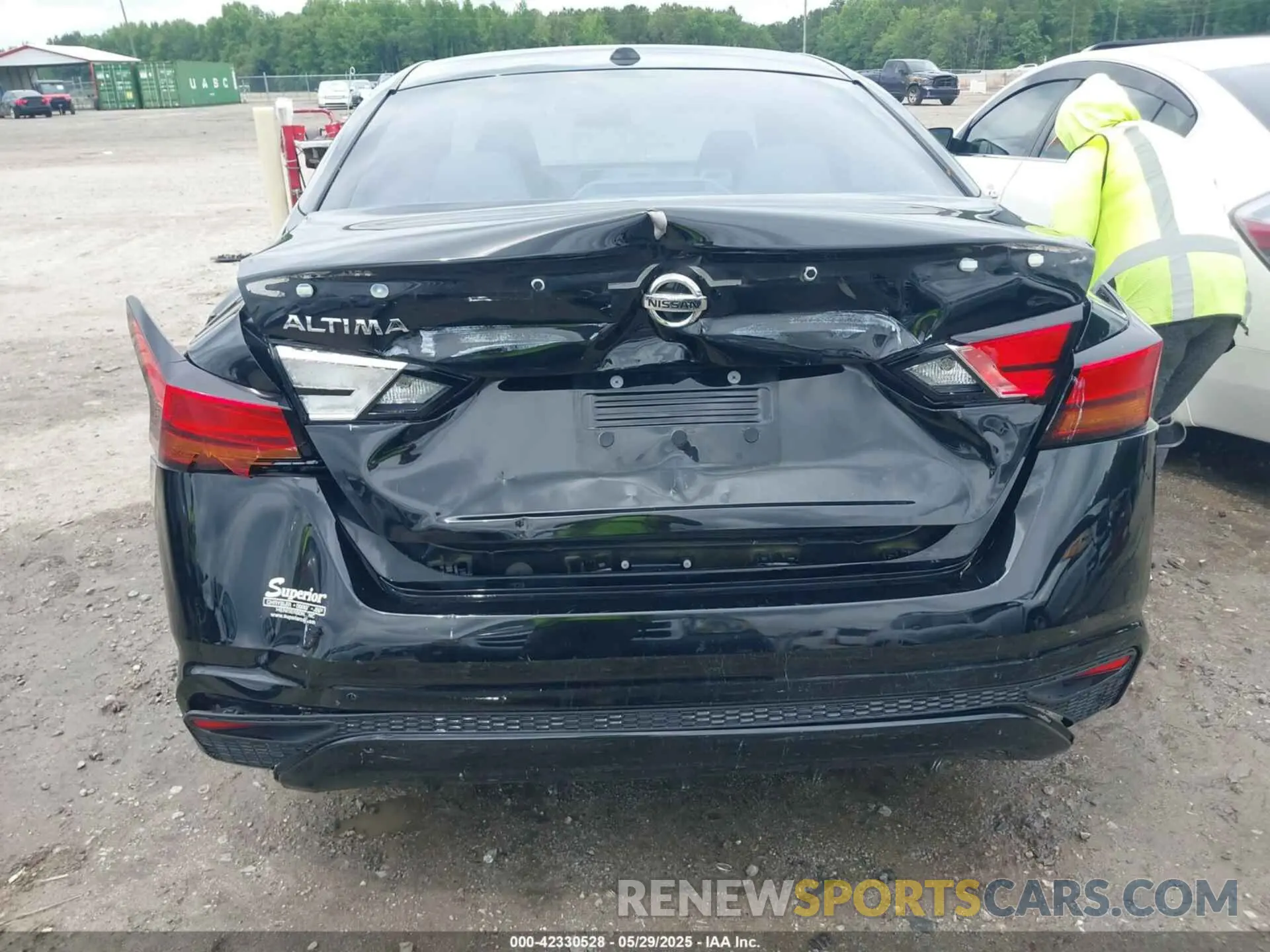 6 fotografías del automóvil dañado 1N4BL4BV6KC172573 NISSAN ALTIMA 2019