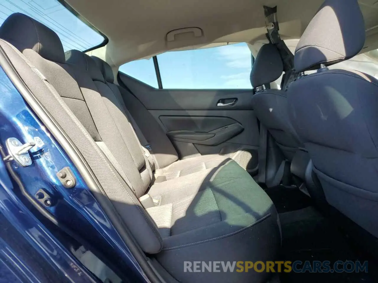 10 fotografías del automóvil dañado 1N4BL4BV6KN304932 NISSAN ALTIMA 2019