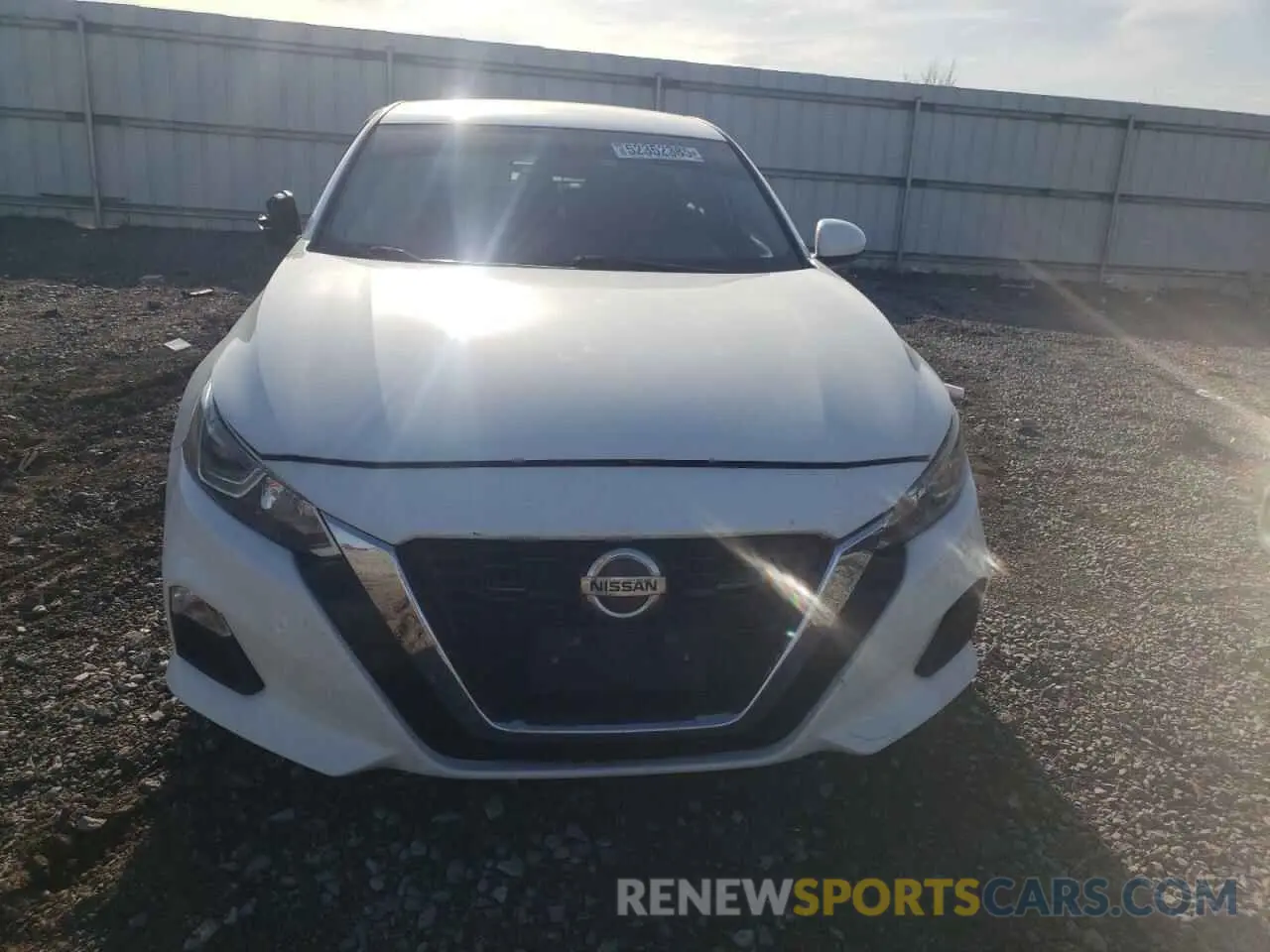 5 fotografías del automóvil dañado 1N4BL4BV6KN308947 NISSAN ALTIMA 2019