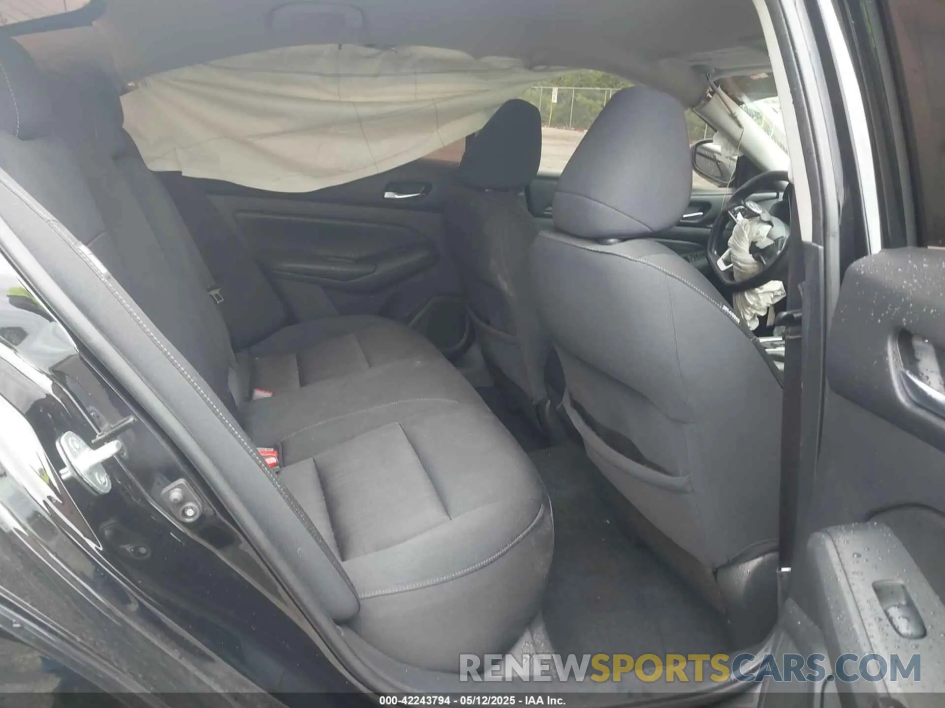 8 fotografías del automóvil dañado 1N4BL4BV7KC136407 NISSAN ALTIMA 2019