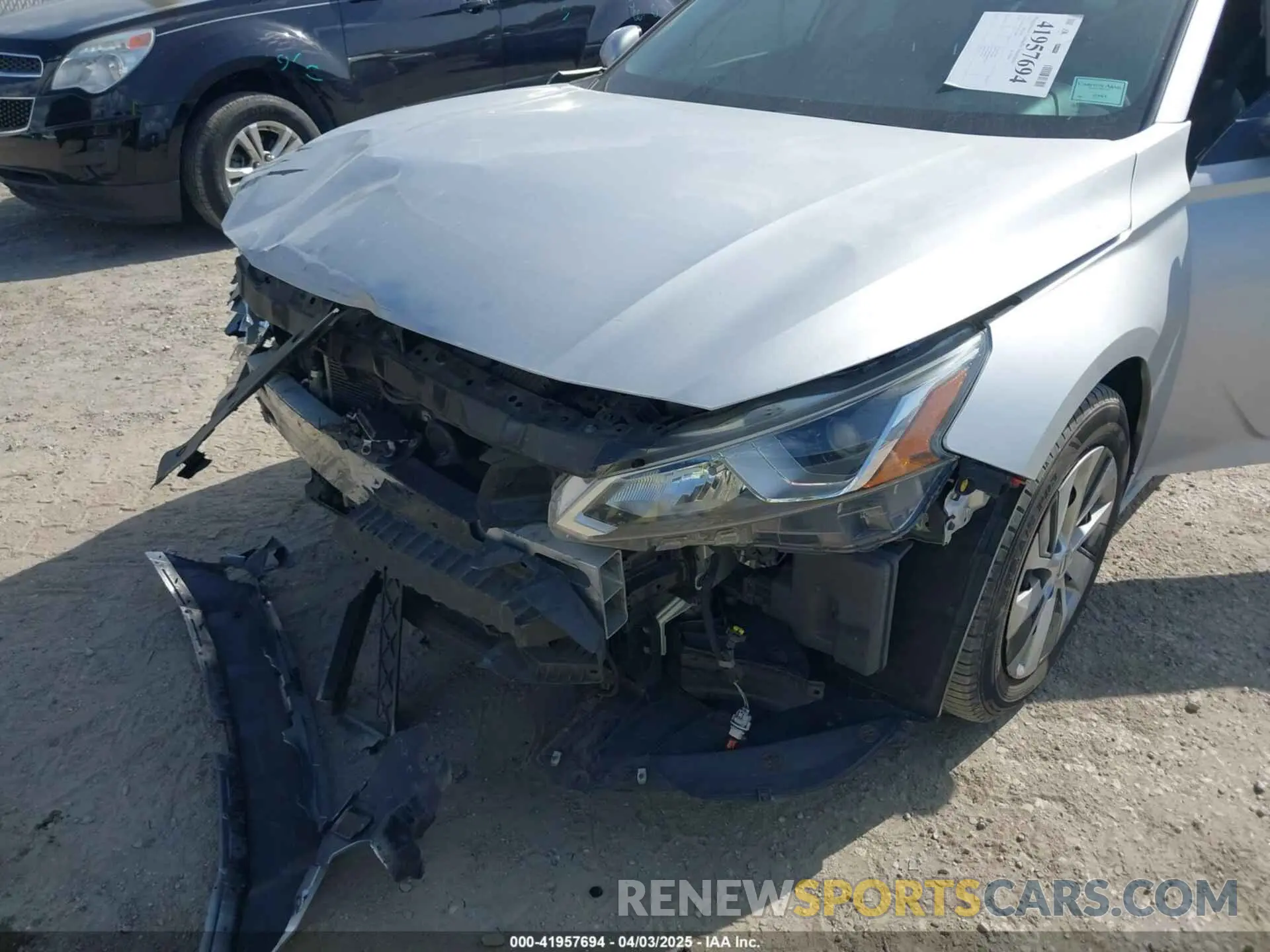 6 fotografías del automóvil dañado 1N4BL4BV7KC148881 NISSAN ALTIMA 2019