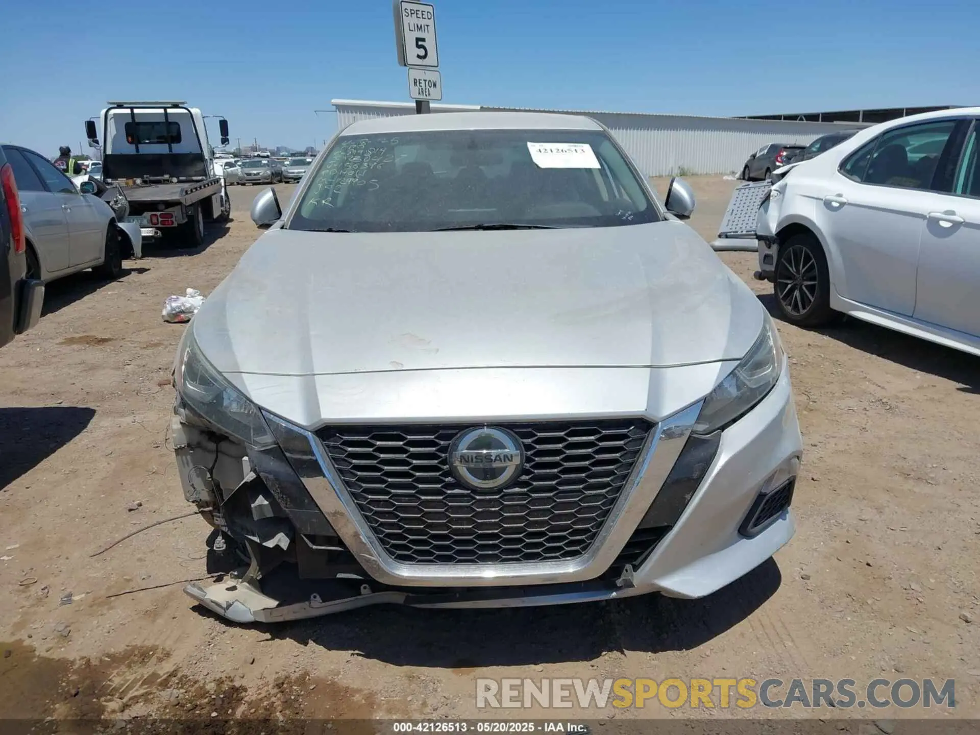 12 fotografías del automóvil dañado 1N4BL4BV7KC156396 NISSAN ALTIMA 2019