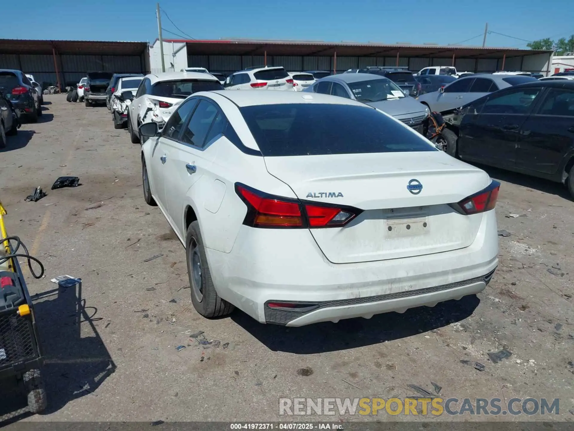 3 fotografías del automóvil dañado 1N4BL4BV7KC227029 NISSAN ALTIMA 2019