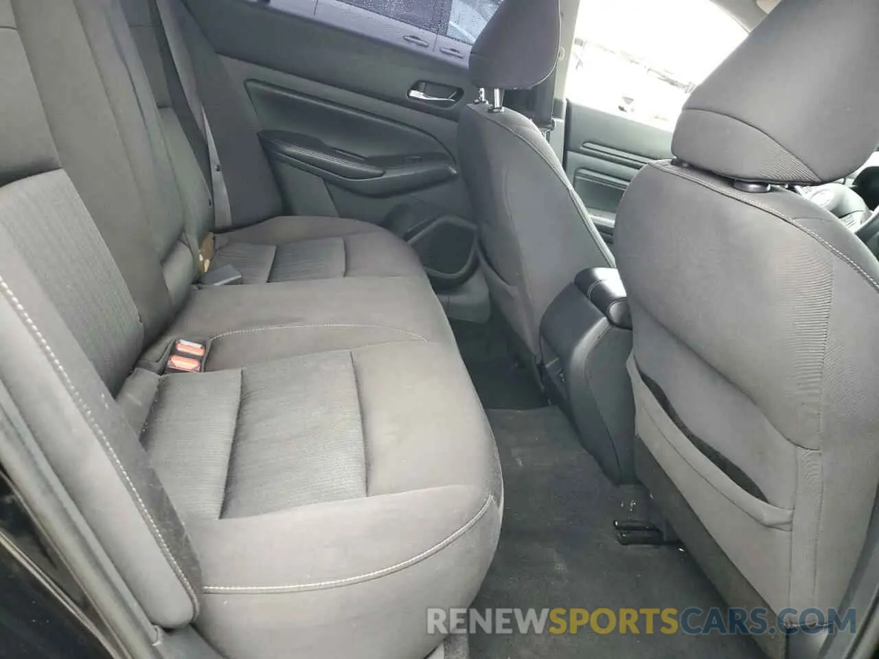 10 fotografías del automóvil dañado 1N4BL4BV7KC243747 NISSAN ALTIMA 2019