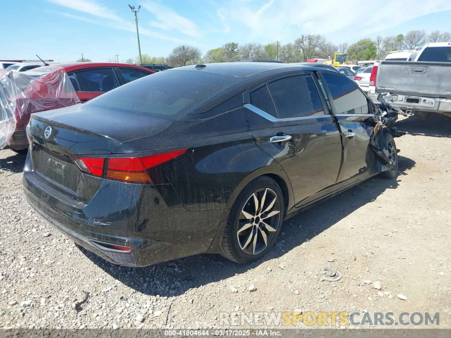 4 fotografías del automóvil dañado 1N4BL4BV7KN317477 NISSAN ALTIMA 2019