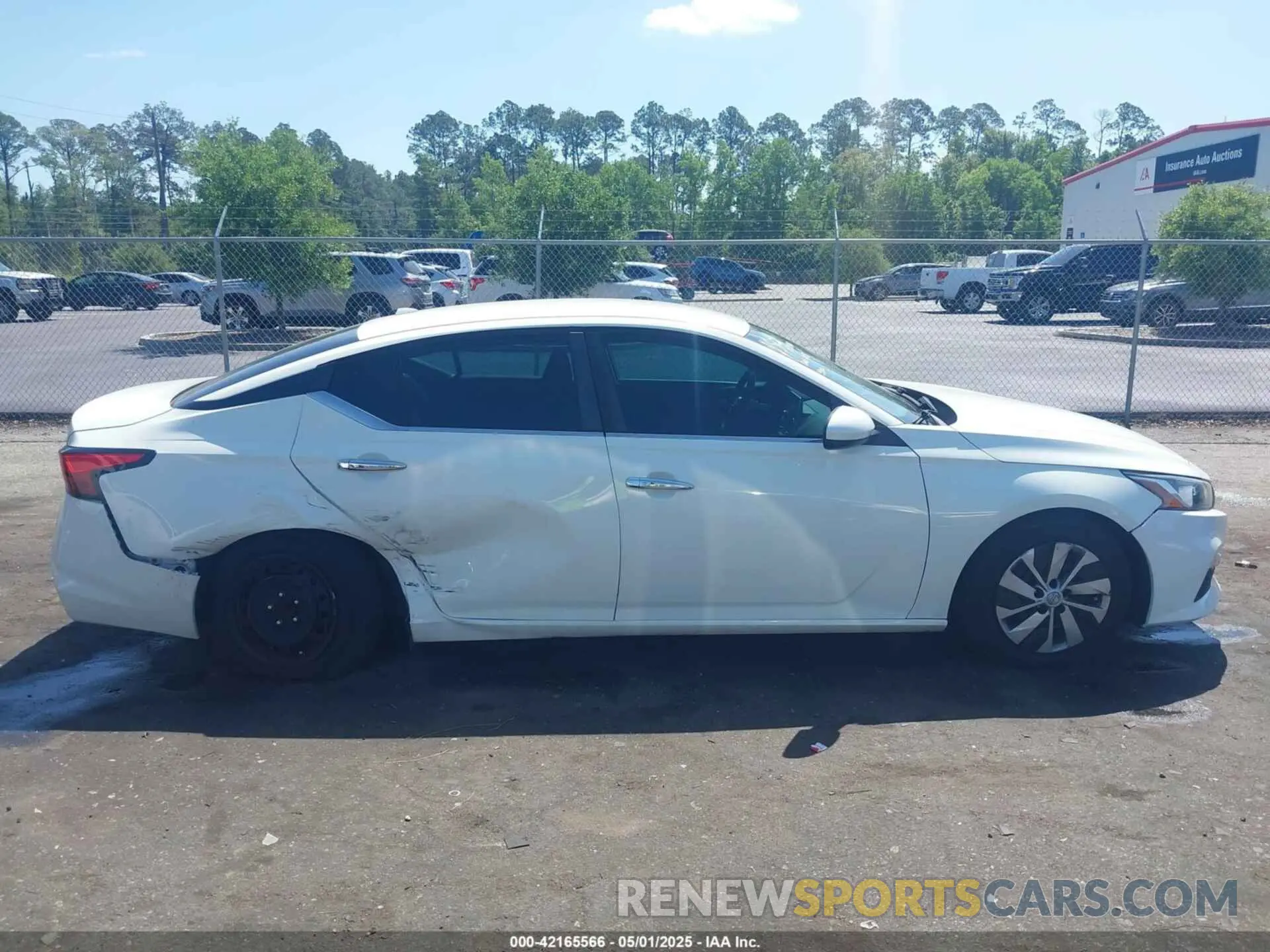 13 fotografías del automóvil dañado 1N4BL4BV8KC151353 NISSAN ALTIMA 2019