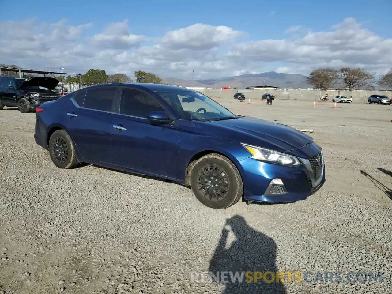 4 fotografías del automóvil dañado 1N4BL4BV8KC180108 NISSAN ALTIMA 2019