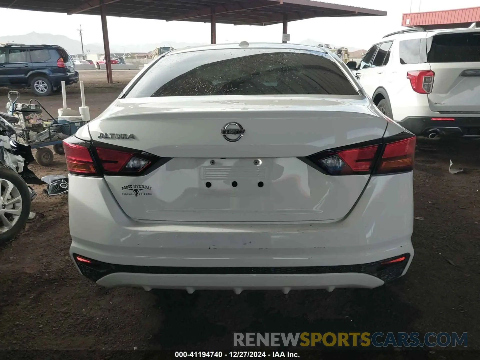 15 fotografías del automóvil dañado 1N4BL4BV8KC190265 NISSAN ALTIMA 2019