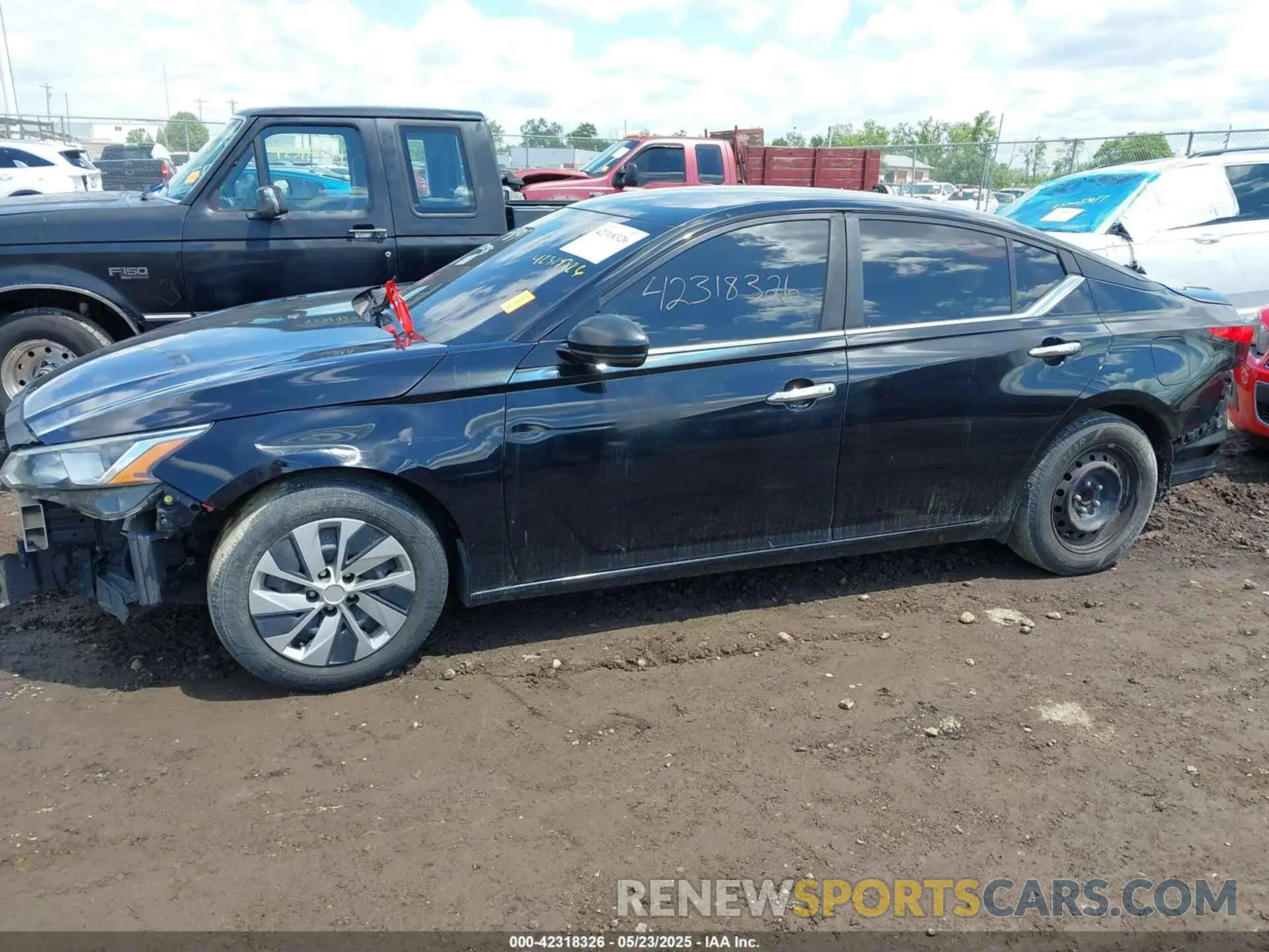 14 fotografías del automóvil dañado 1N4BL4BV8KC197989 NISSAN ALTIMA 2019