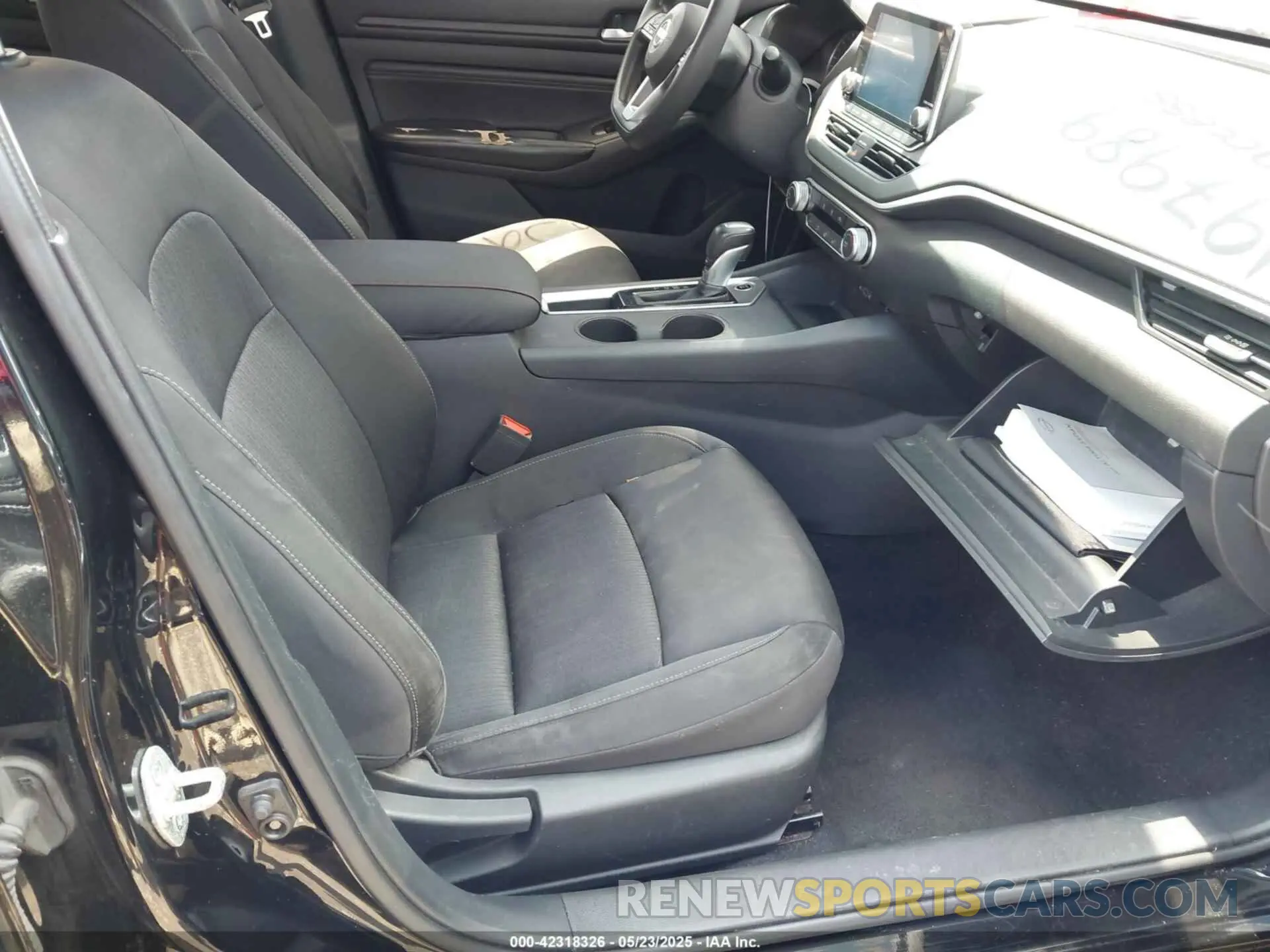 5 fotografías del automóvil dañado 1N4BL4BV8KC197989 NISSAN ALTIMA 2019
