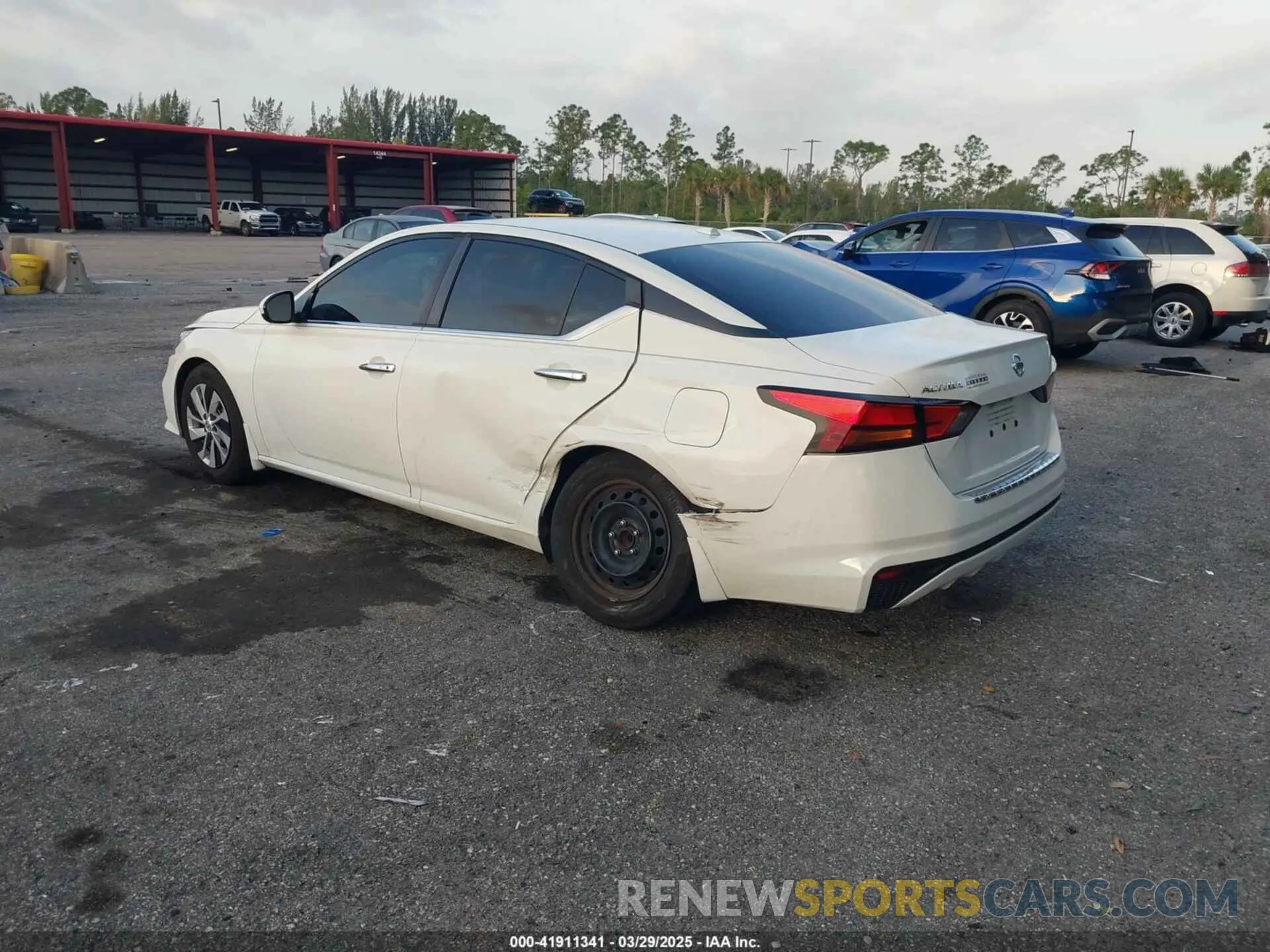 3 fotografías del automóvil dañado 1N4BL4BV8KC214645 NISSAN ALTIMA 2019