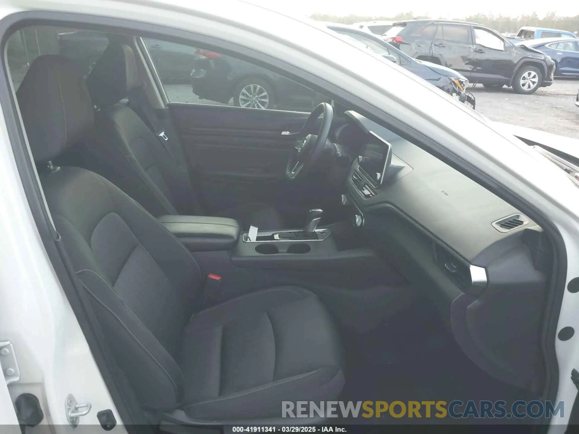 5 fotografías del automóvil dañado 1N4BL4BV8KC214645 NISSAN ALTIMA 2019