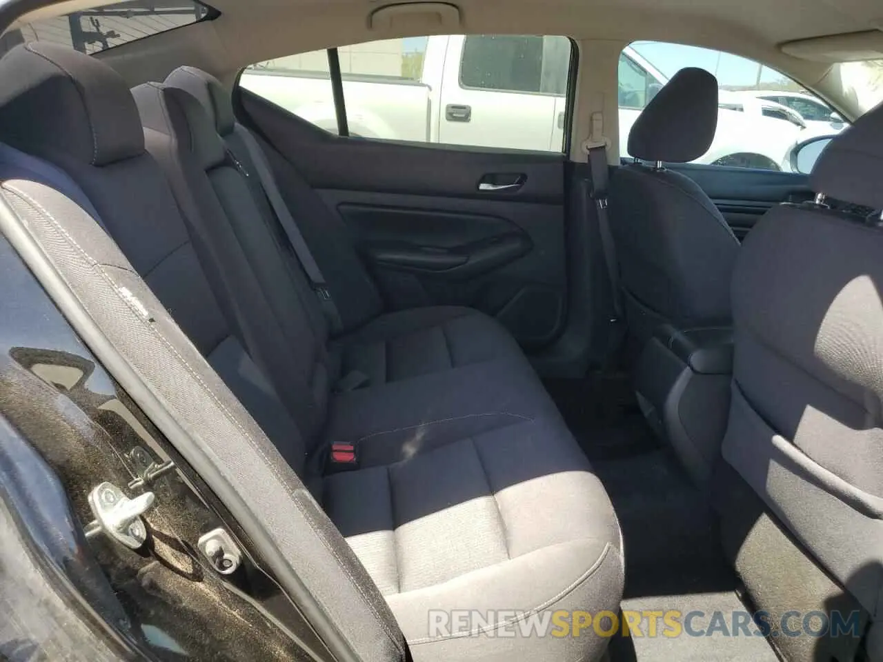 10 fotografías del automóvil dañado 1N4BL4BV8KC220848 NISSAN ALTIMA 2019