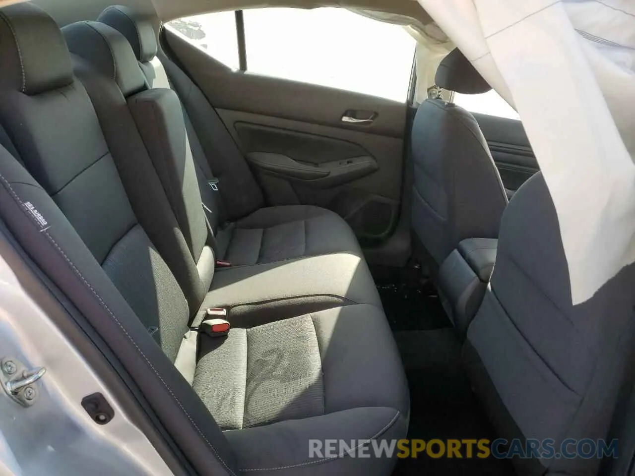 10 fotografías del automóvil dañado 1N4BL4BV8KC235527 NISSAN ALTIMA 2019