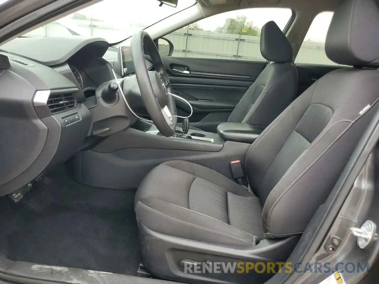 7 fotografías del automóvil dañado 1N4BL4BV8KN323921 NISSAN ALTIMA 2019