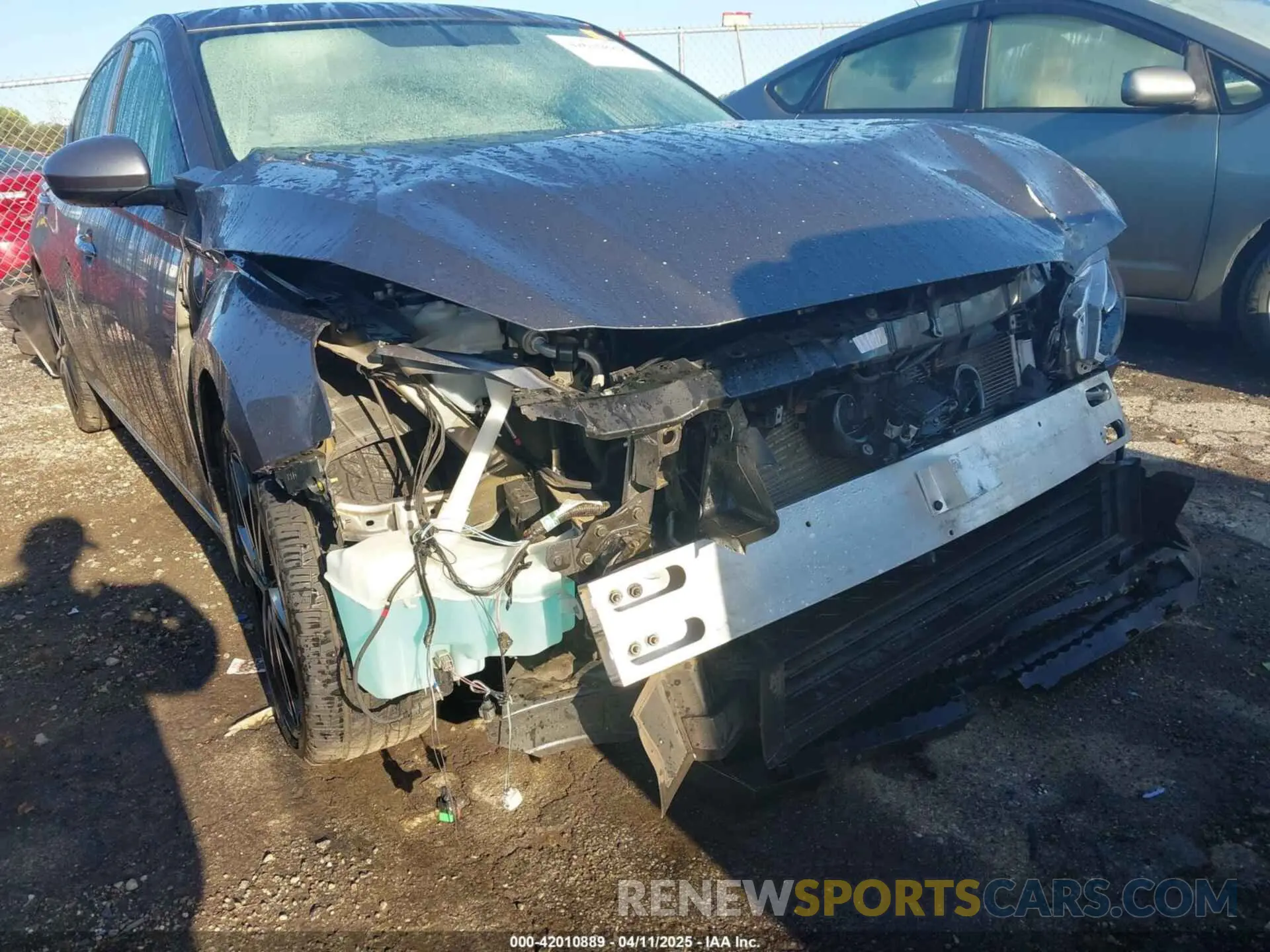 18 fotografías del automóvil dañado 1N4BL4BV8KN328312 NISSAN ALTIMA 2019
