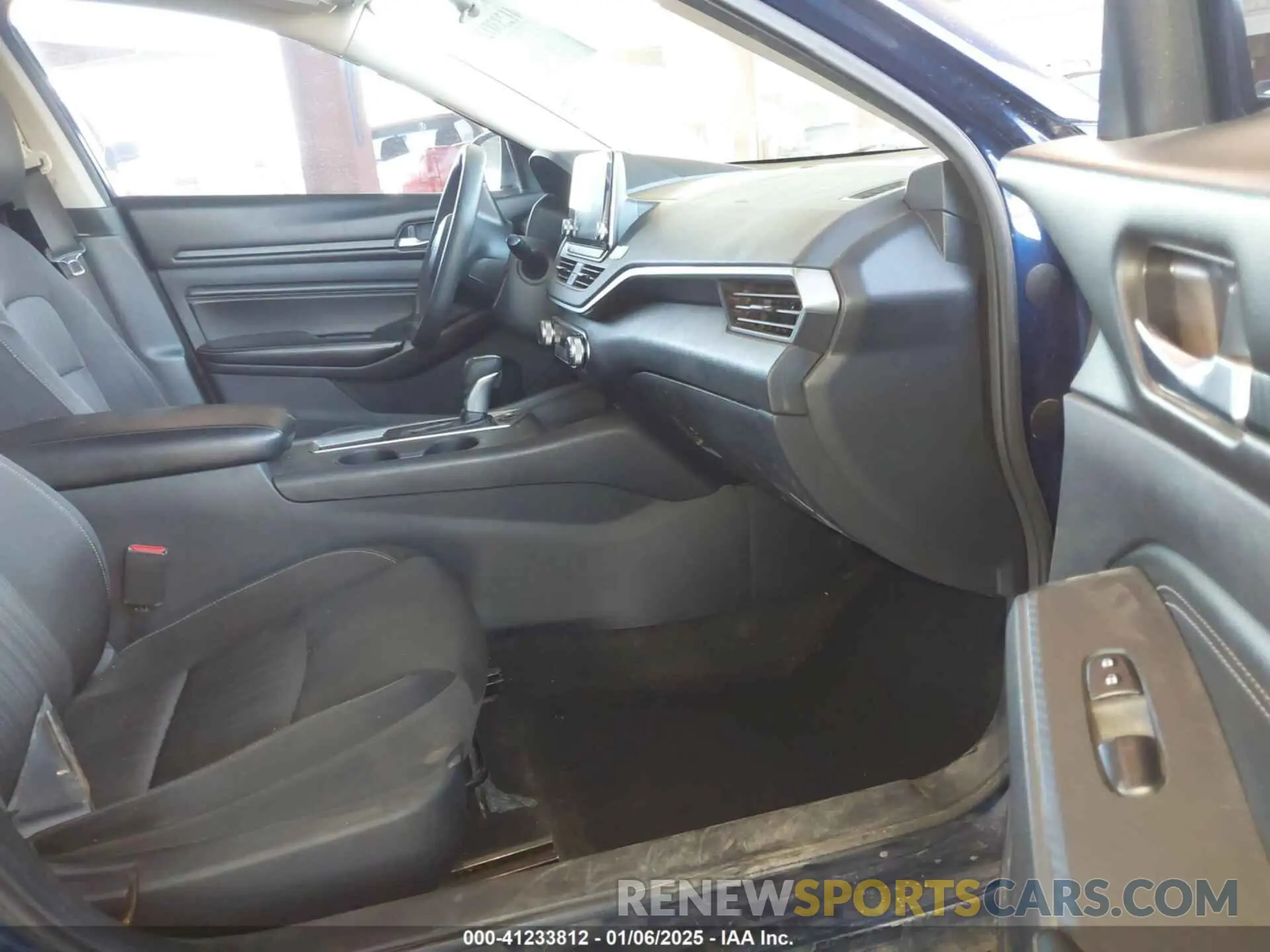 5 fotografías del automóvil dañado 1N4BL4BV9KC222639 NISSAN ALTIMA 2019