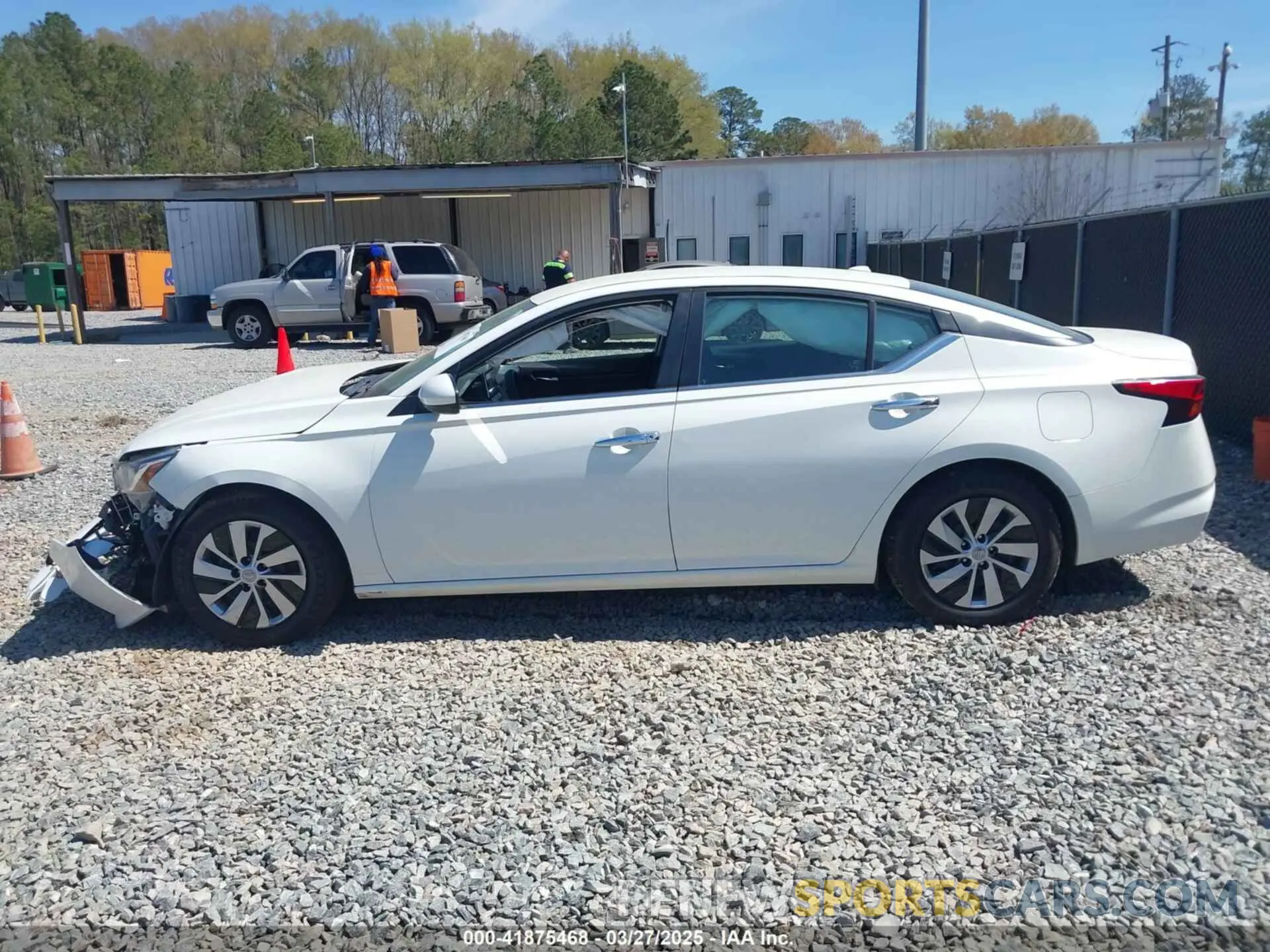 13 fotografías del automóvil dañado 1N4BL4BV9KC244771 NISSAN ALTIMA 2019