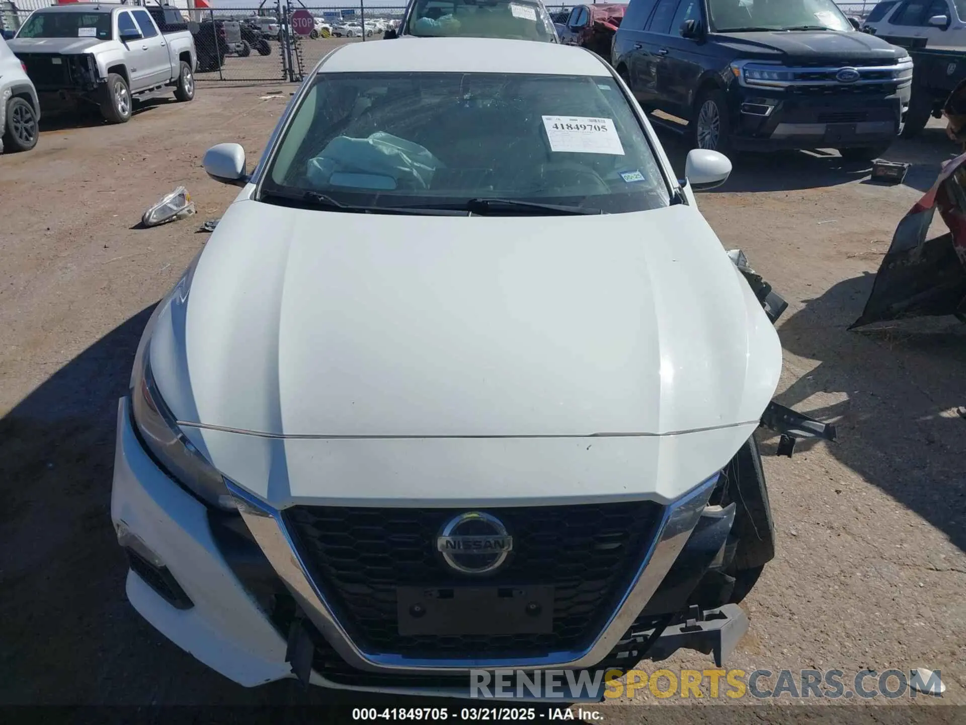13 fotografías del automóvil dañado 1N4BL4BV9KC253602 NISSAN ALTIMA 2019