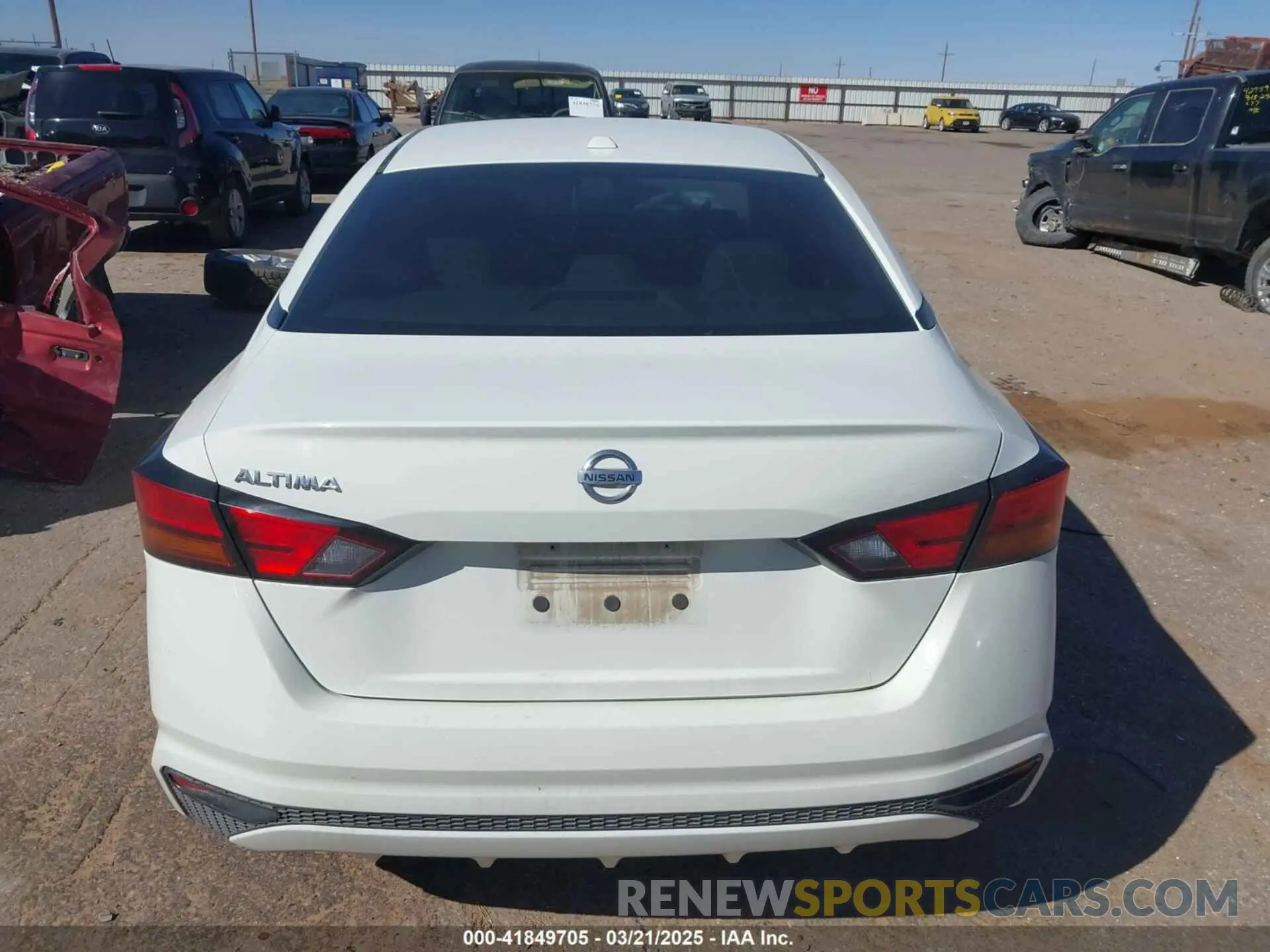 17 fotografías del automóvil dañado 1N4BL4BV9KC253602 NISSAN ALTIMA 2019