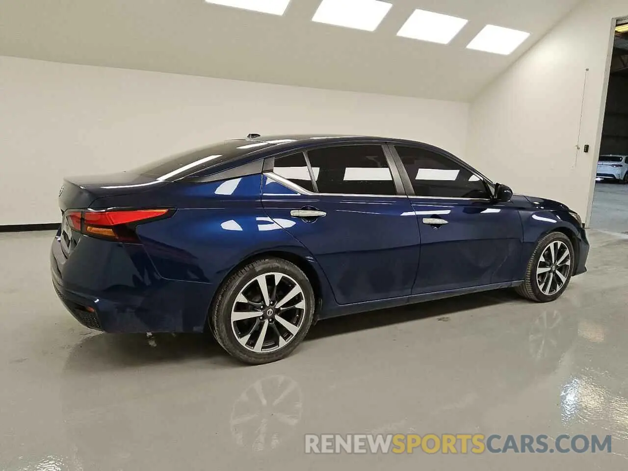 3 fotografías del automóvil dañado 1N4BL4BVXKC132187 NISSAN ALTIMA 2019