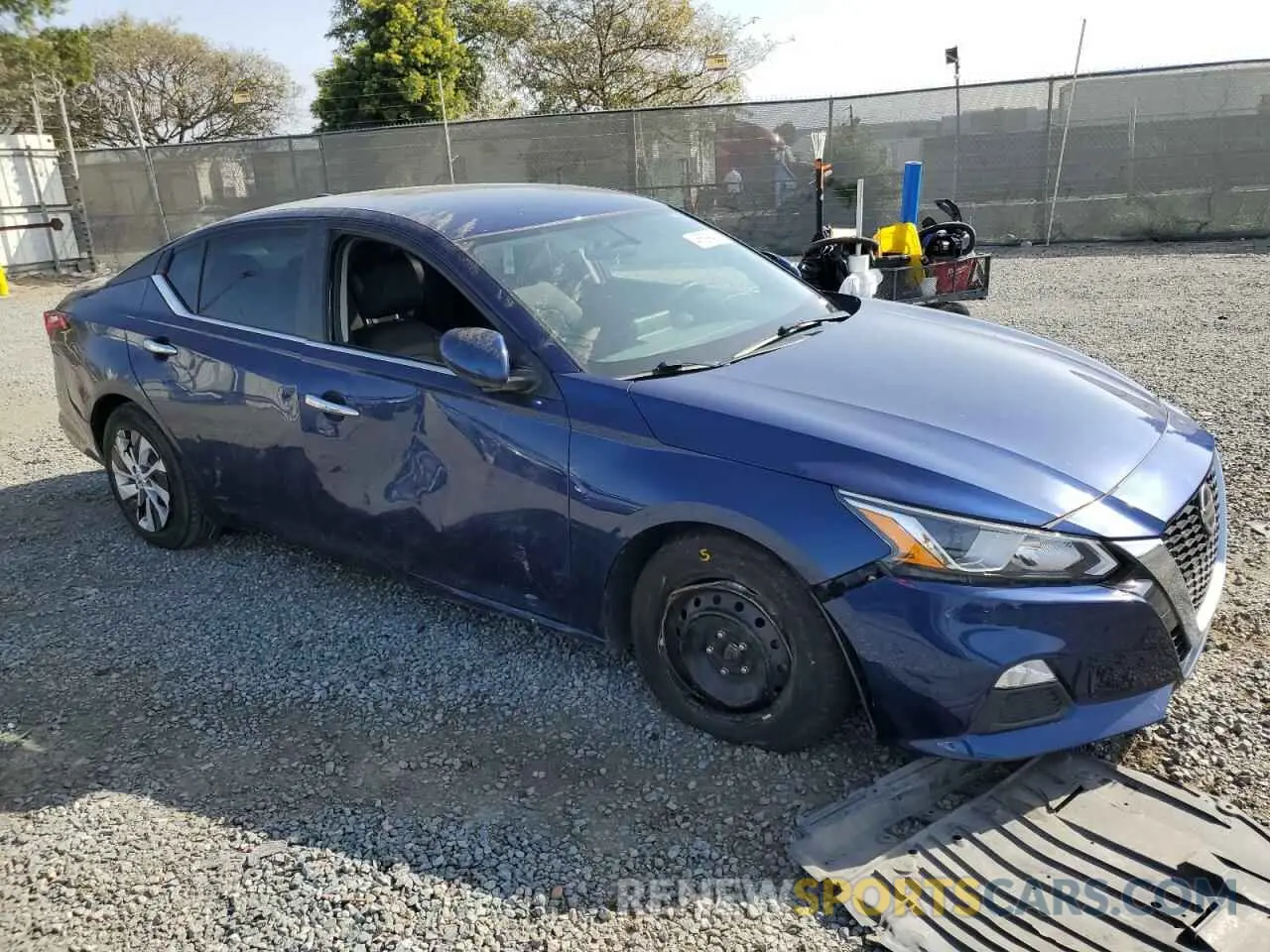4 fotografías del automóvil dañado 1N4BL4BVXKC132531 NISSAN ALTIMA 2019
