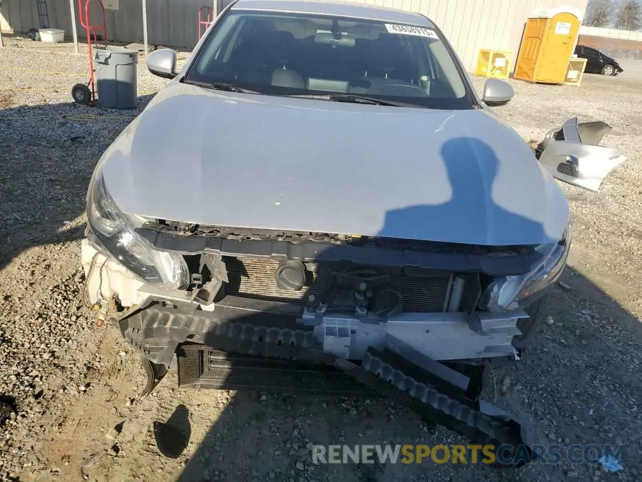 5 fotografías del automóvil dañado 1N4BL4BVXKC203517 NISSAN ALTIMA 2019