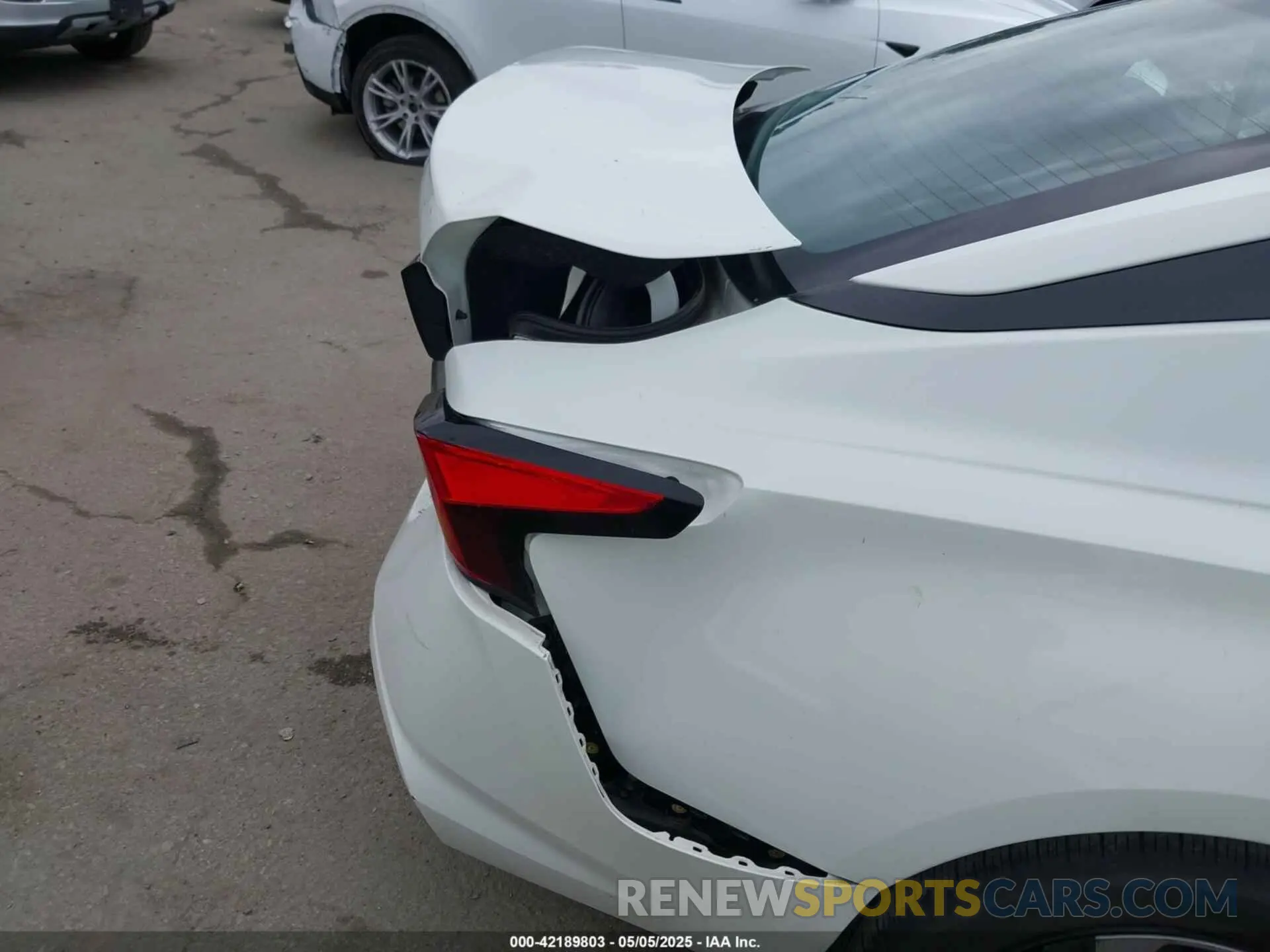 6 fotografías del automóvil dañado 1N4BL4BVXKC225422 NISSAN ALTIMA 2019