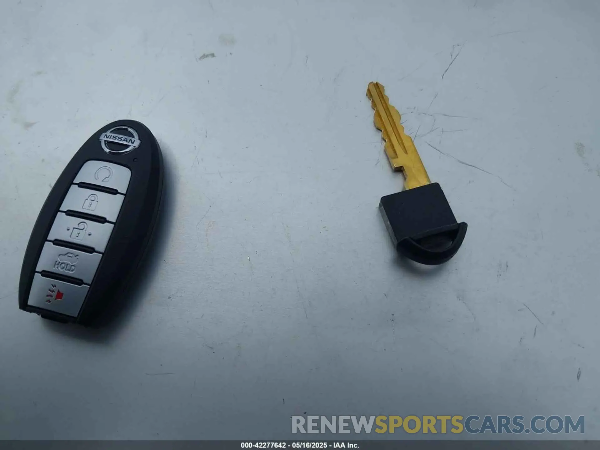11 fotografías del automóvil dañado 1N4BL4BW2KN312342 NISSAN ALTIMA 2019
