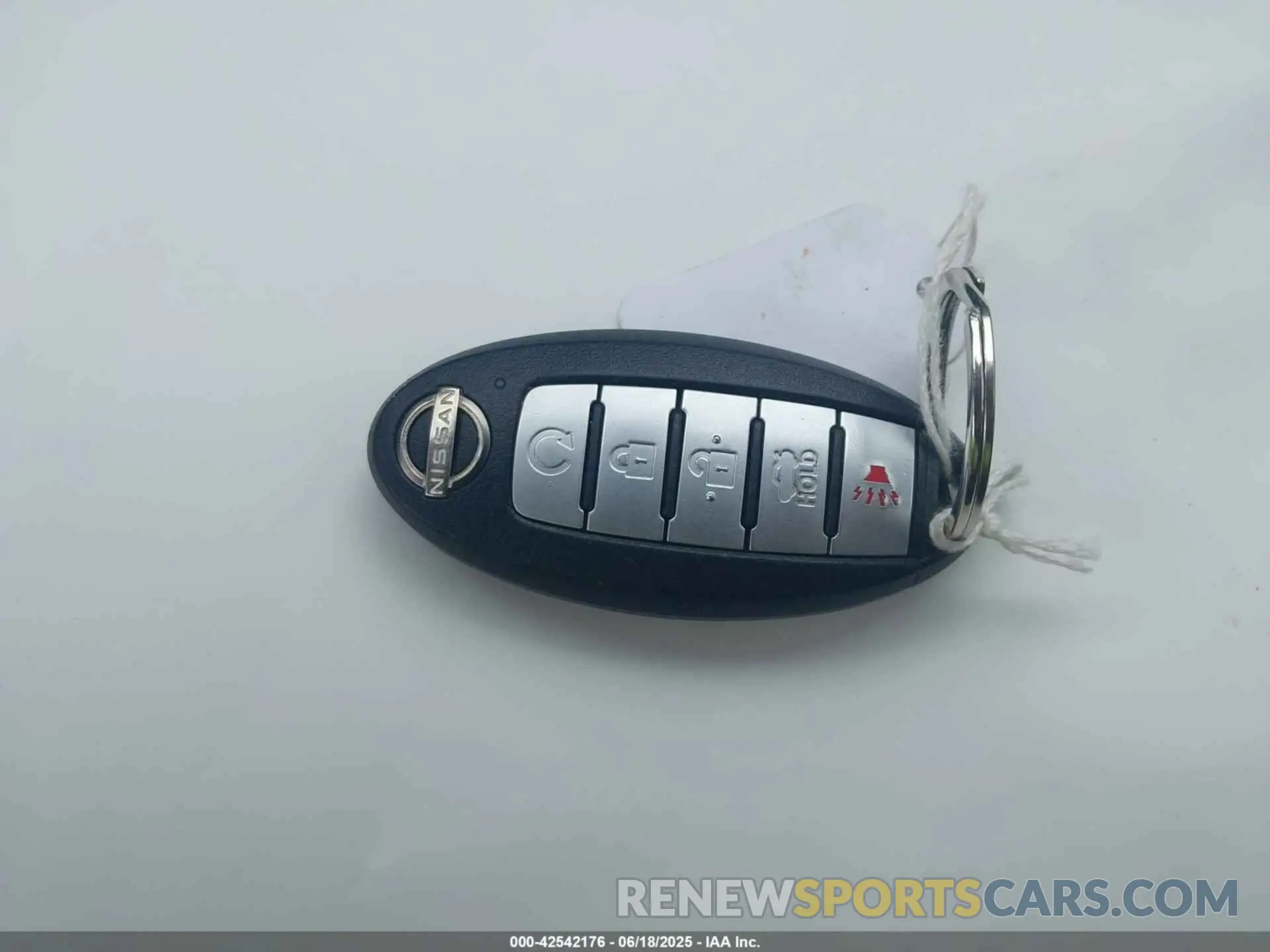 11 fotografías del automóvil dañado 1N4BL4BW3KC147770 NISSAN ALTIMA 2019