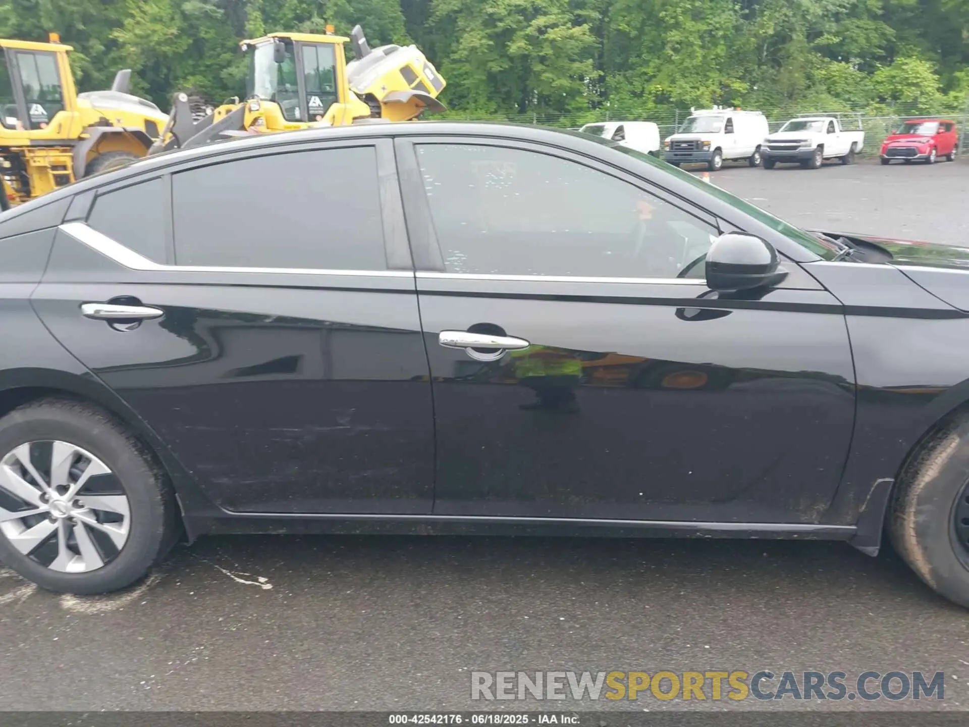 13 fotografías del automóvil dañado 1N4BL4BW3KC147770 NISSAN ALTIMA 2019