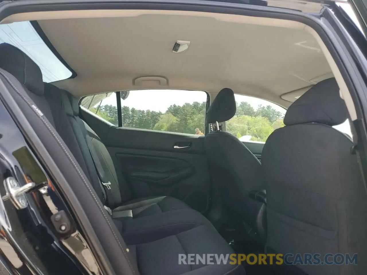 10 fotografías del automóvil dañado 1N4BL4BW3KC207420 NISSAN ALTIMA 2019