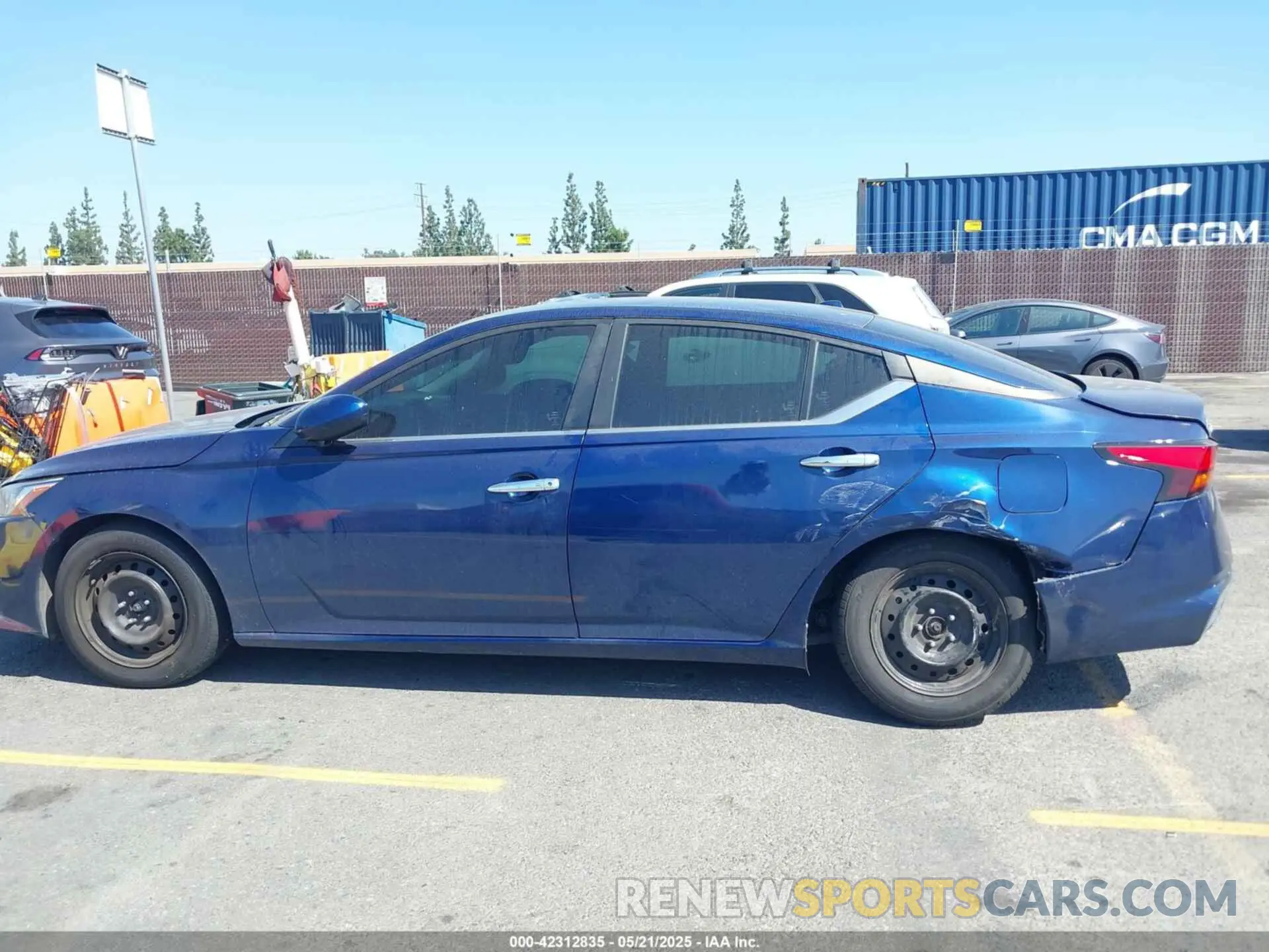 14 fotografías del automóvil dañado 1N4BL4BW4KC153576 NISSAN ALTIMA 2019