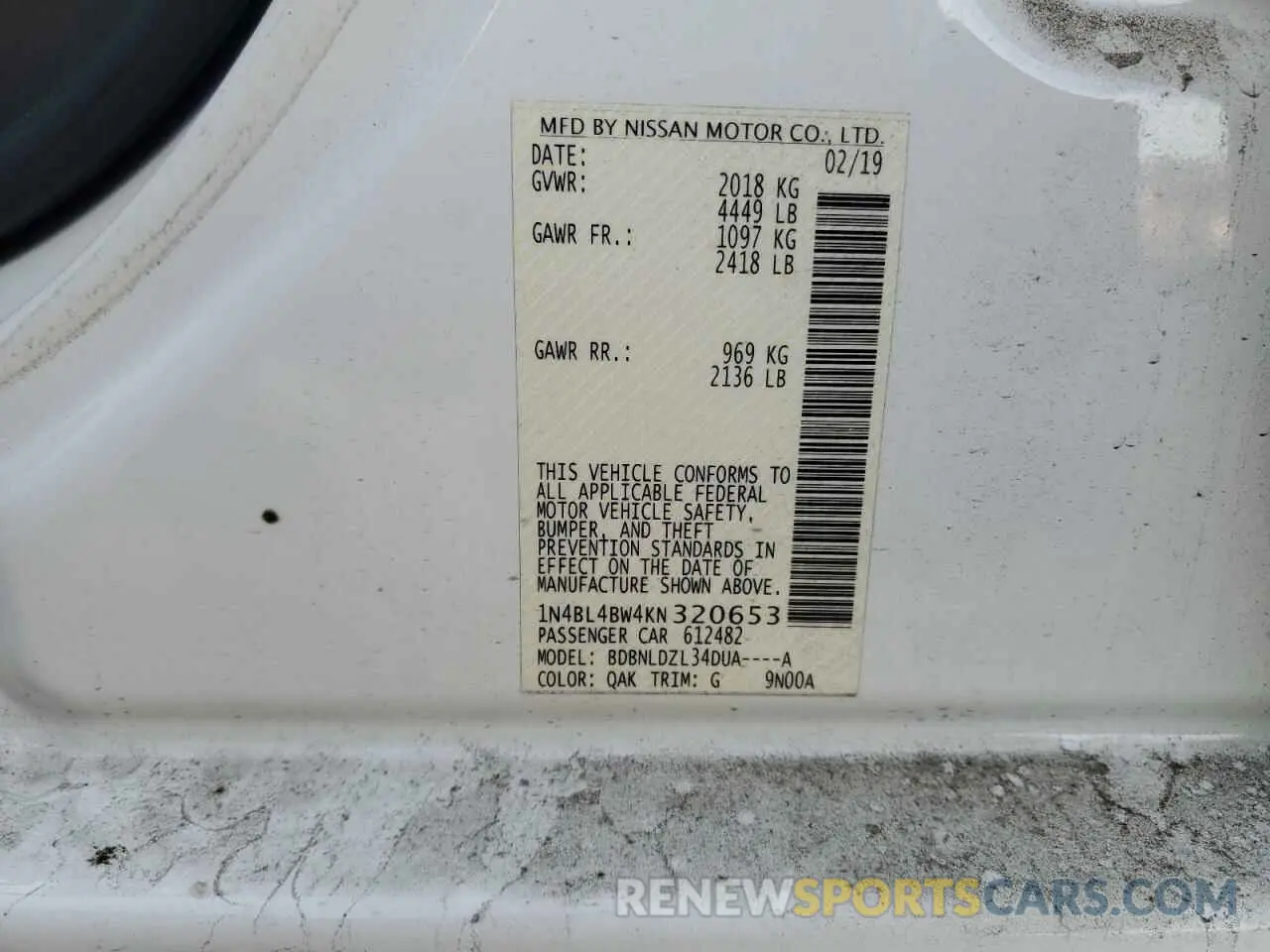 12 fotografías del automóvil dañado 1N4BL4BW4KN320653 NISSAN ALTIMA 2019