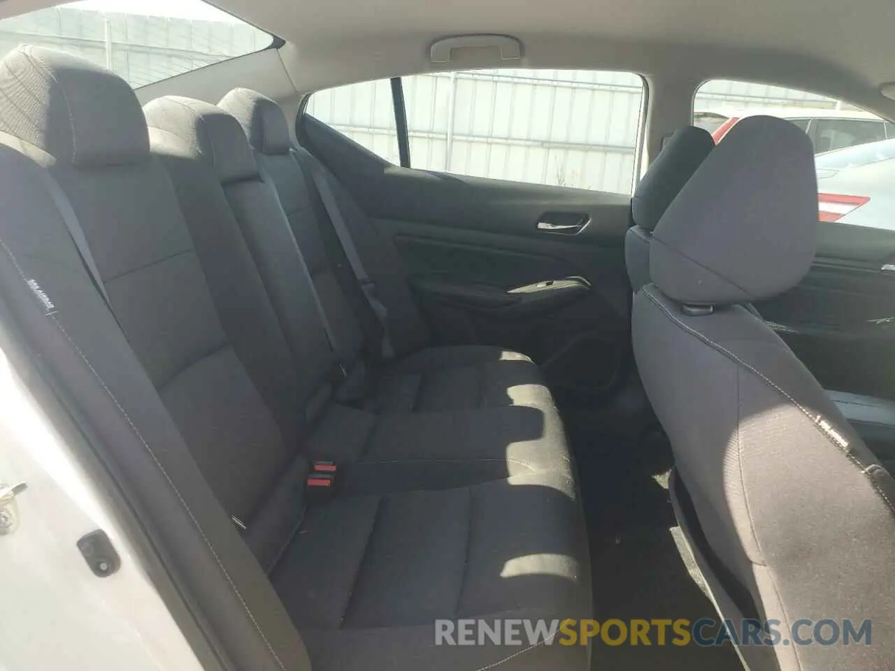 10 fotografías del automóvil dañado 1N4BL4BW6KC186966 NISSAN ALTIMA 2019