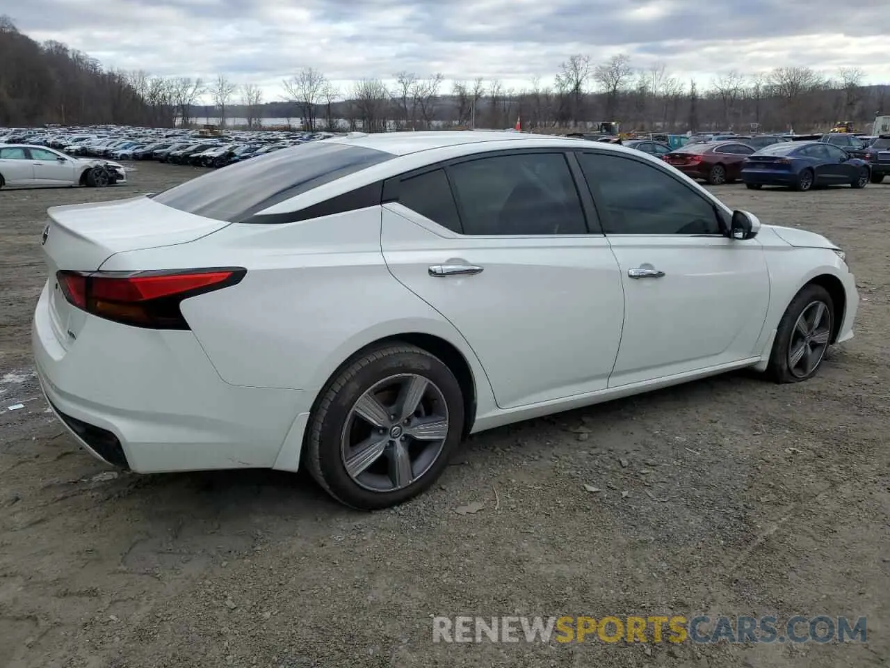 3 fotografías del automóvil dañado 1N4BL4BW8KC178996 NISSAN ALTIMA 2019